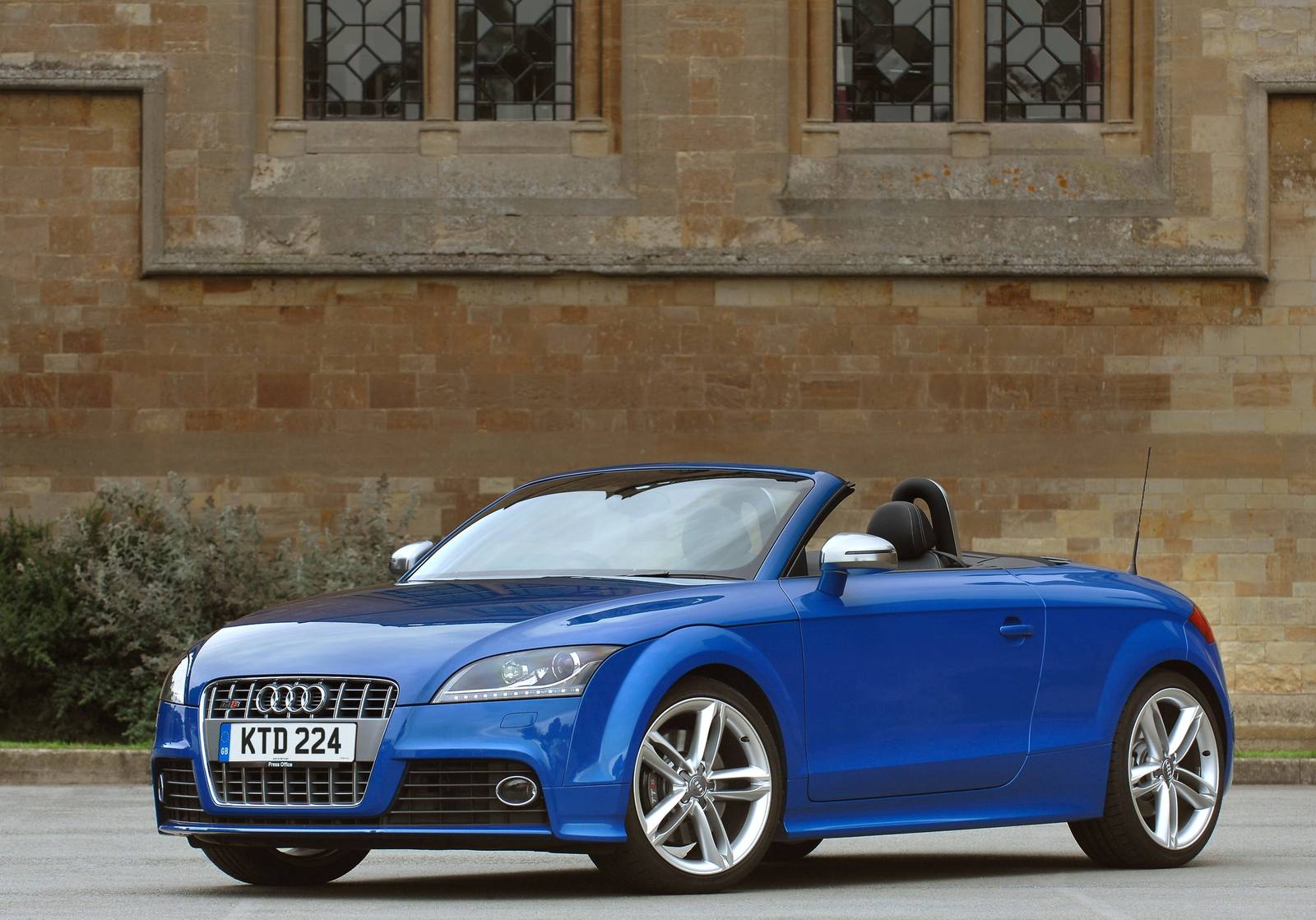 TTS Roadster competition