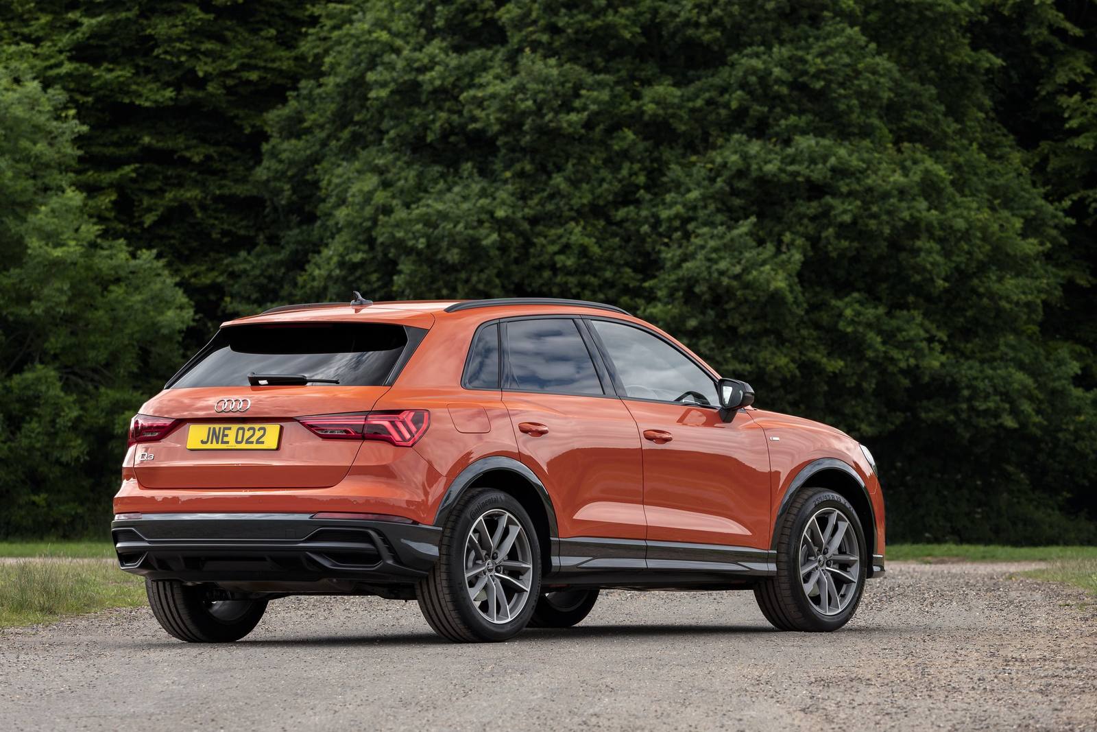 Q3 high style
