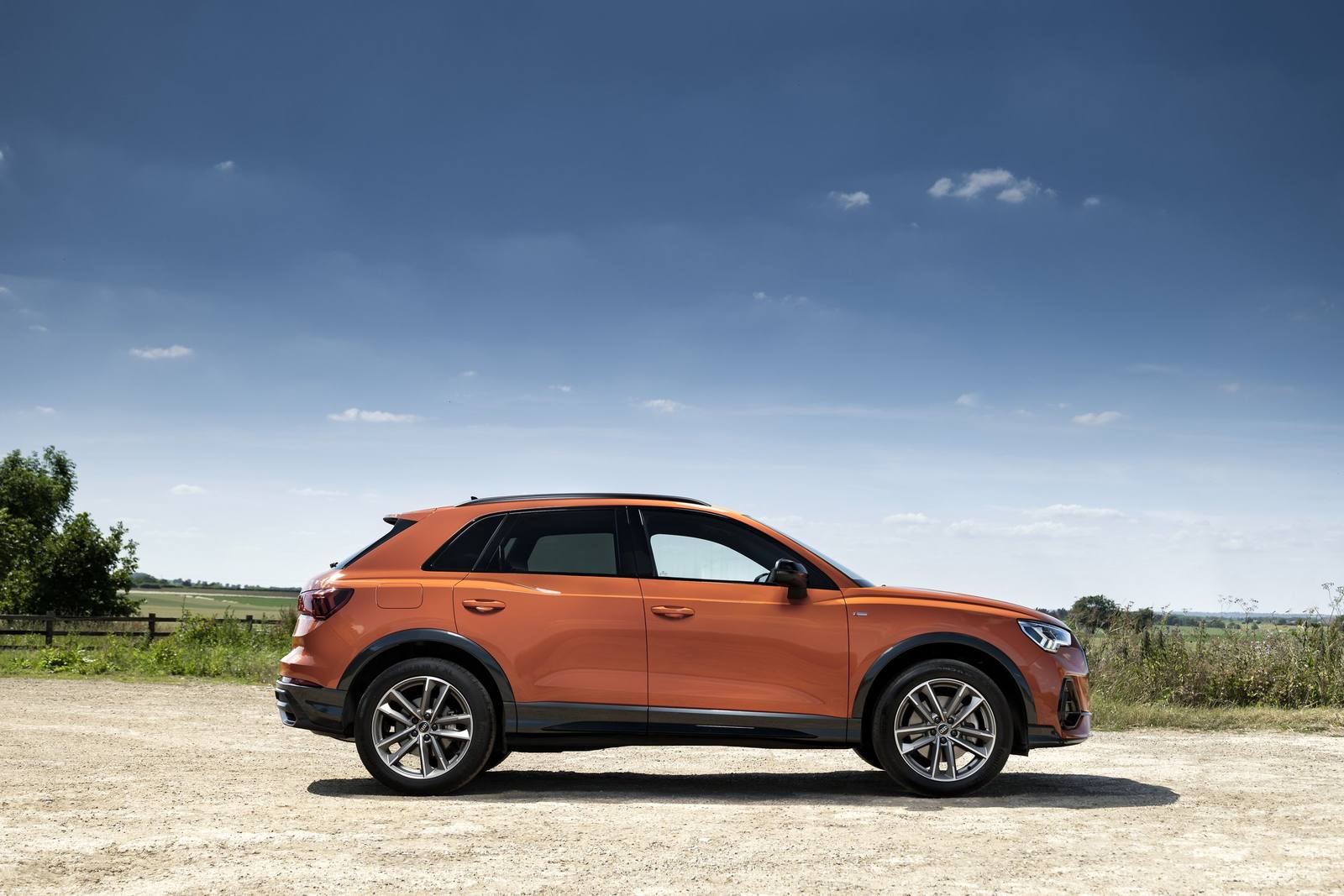 Q3 high style
