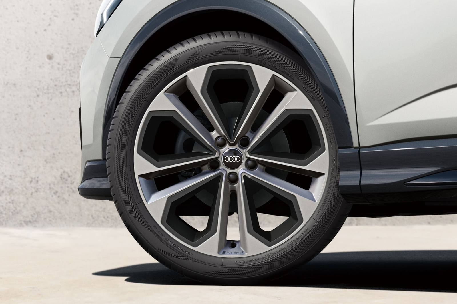 Q3 Sportback dynamic edition