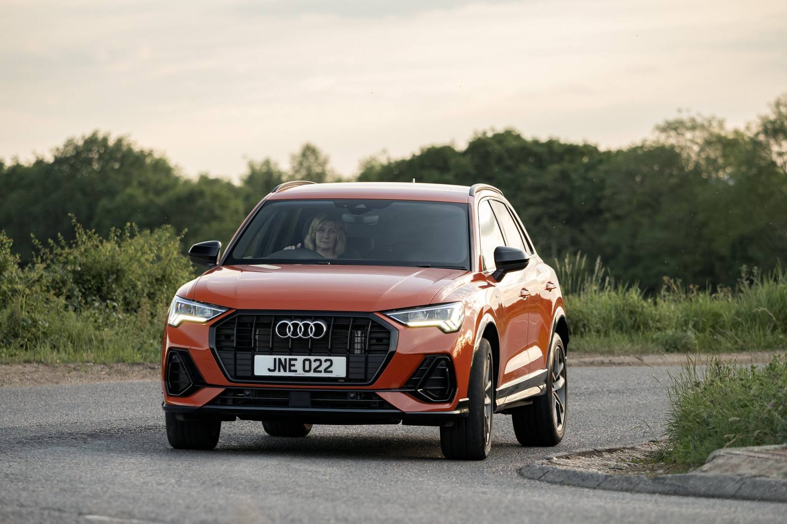 Q3 high style