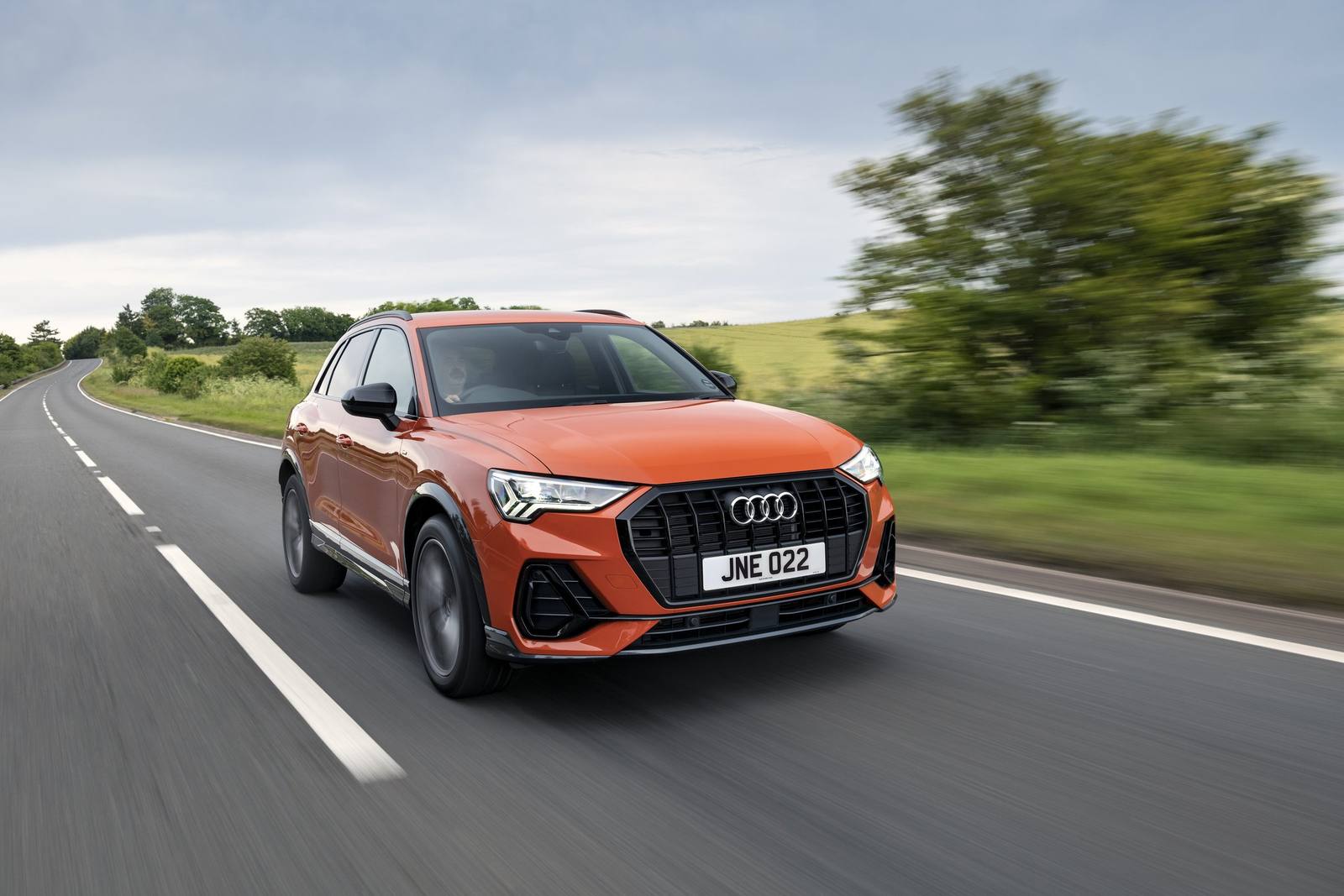 Q3 high style