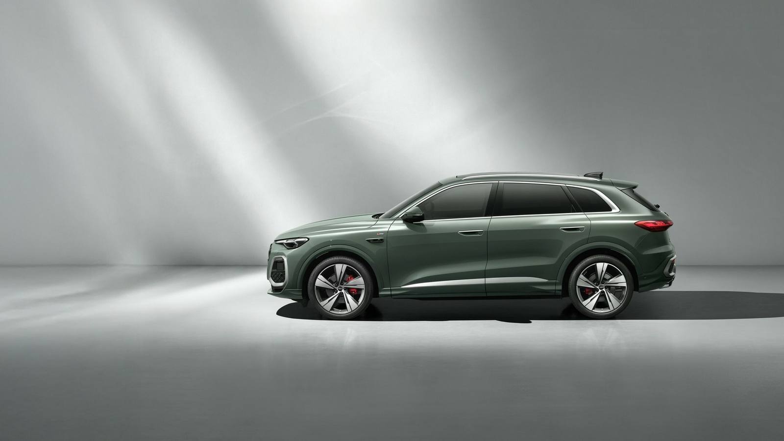 Q5L 40 TFSI quattro Smart Hybrid 204 PS