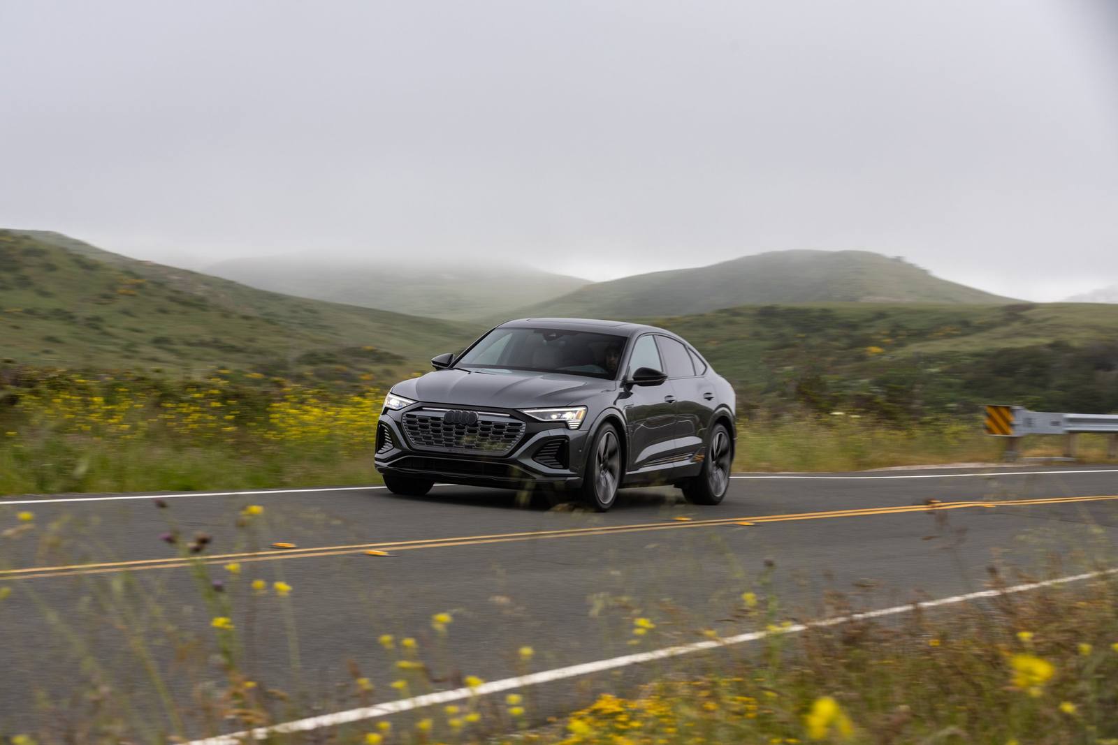 Q8 Sportback e-tron edition S line