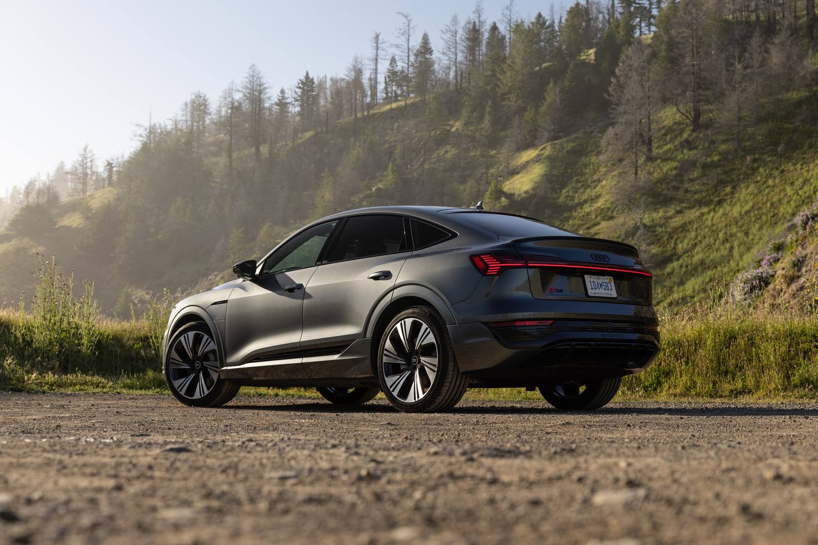 Q8 Sportback e-tron edition S line