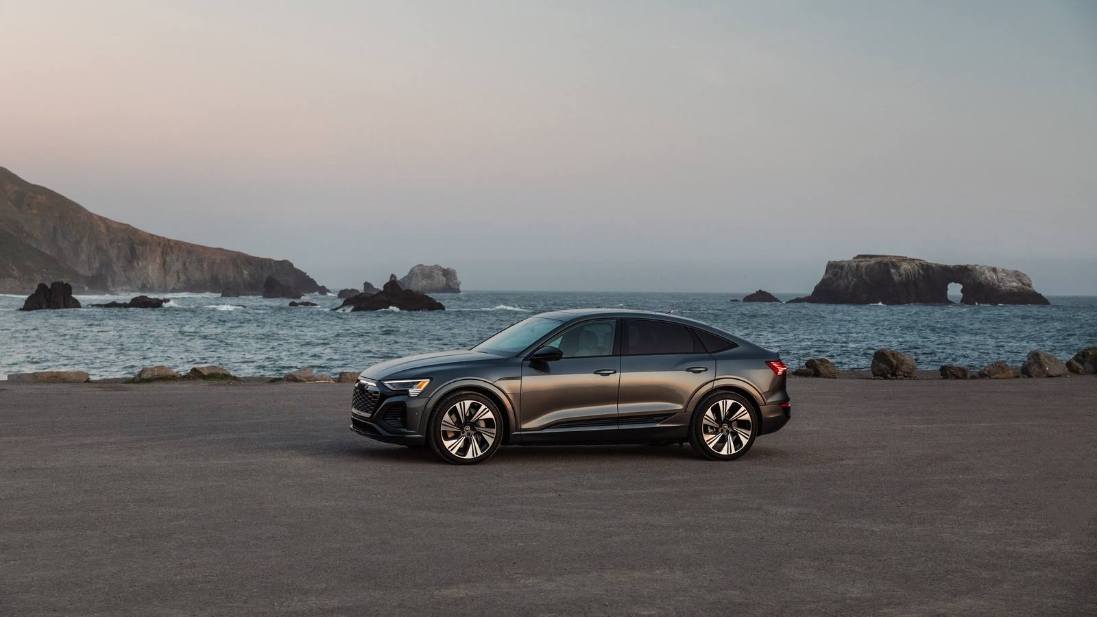 Q8 55 Sportback e-tron