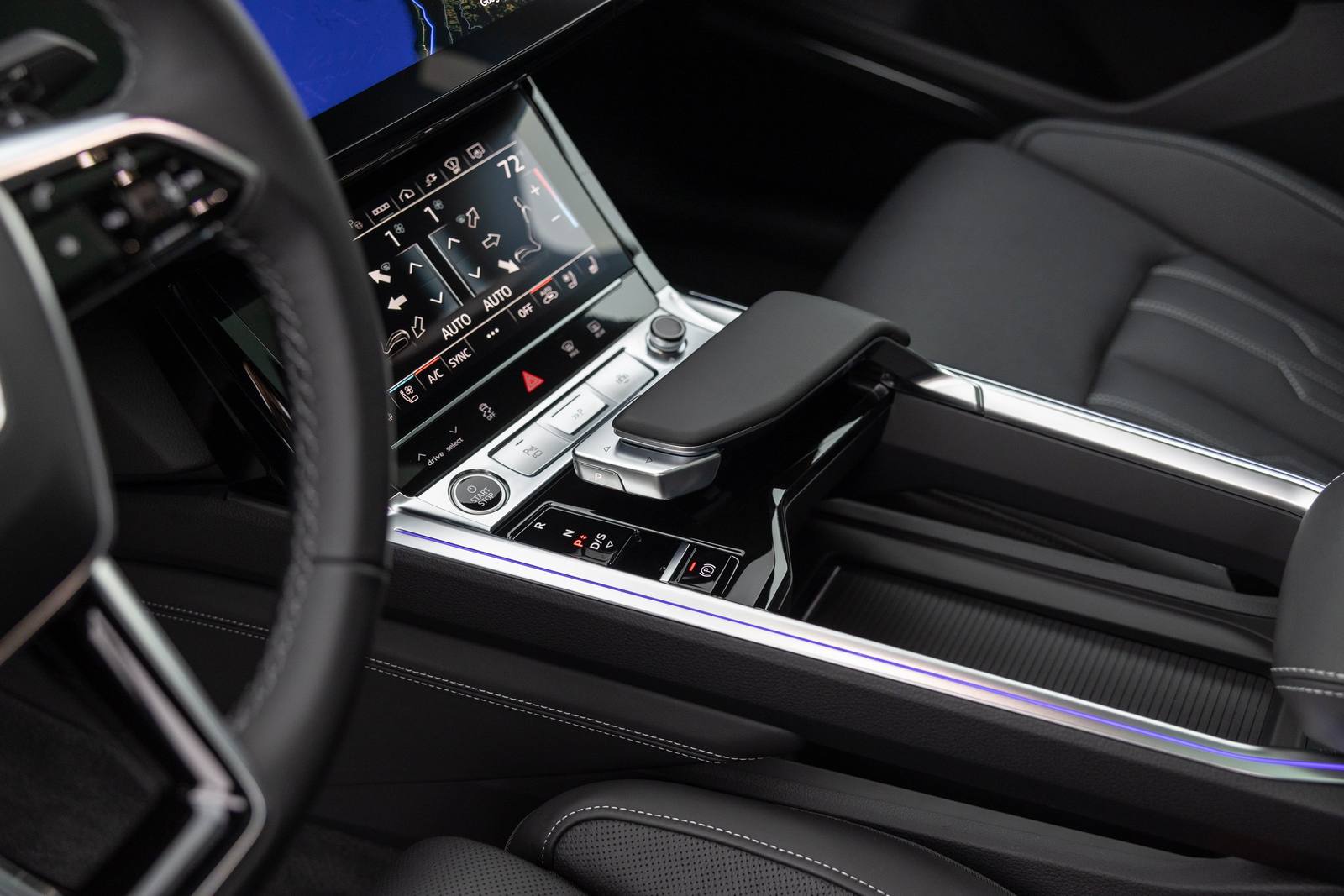 Q8 Sportback e-tron edition S line