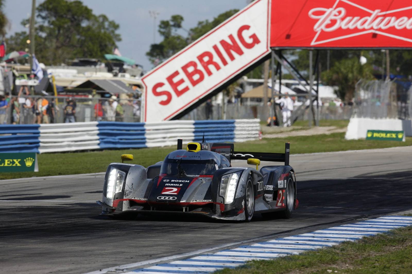R18 ultra