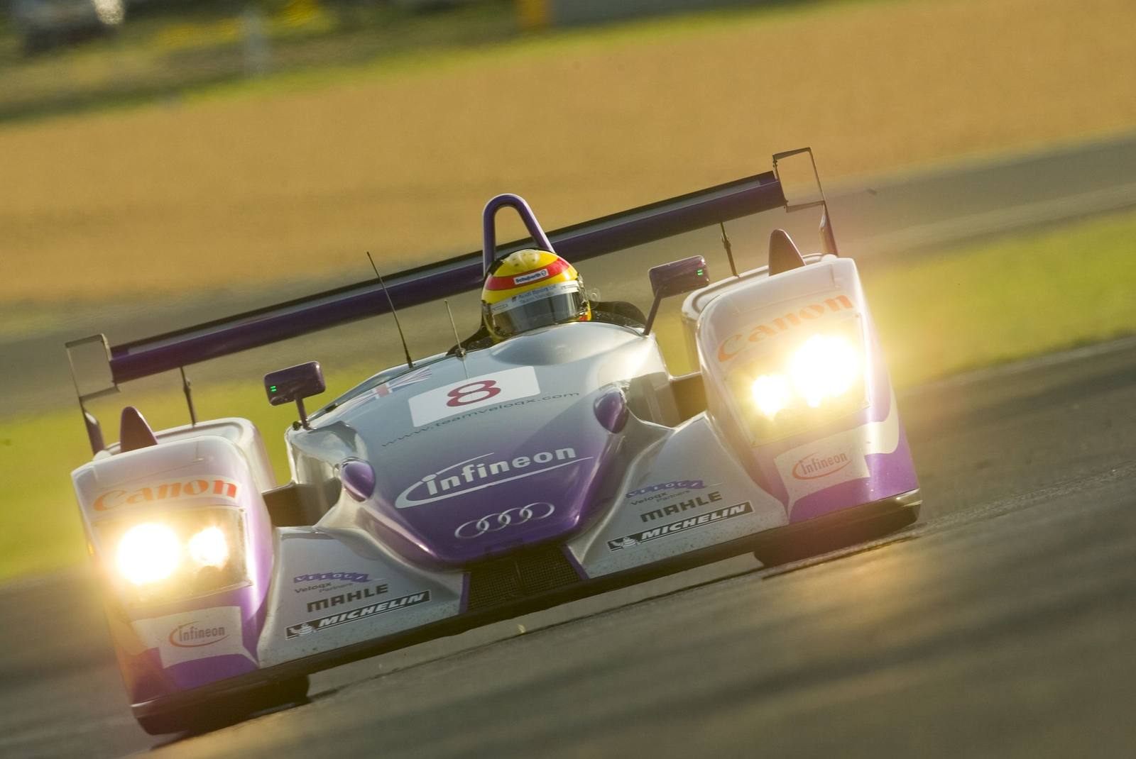 R8 (LMP) 2004