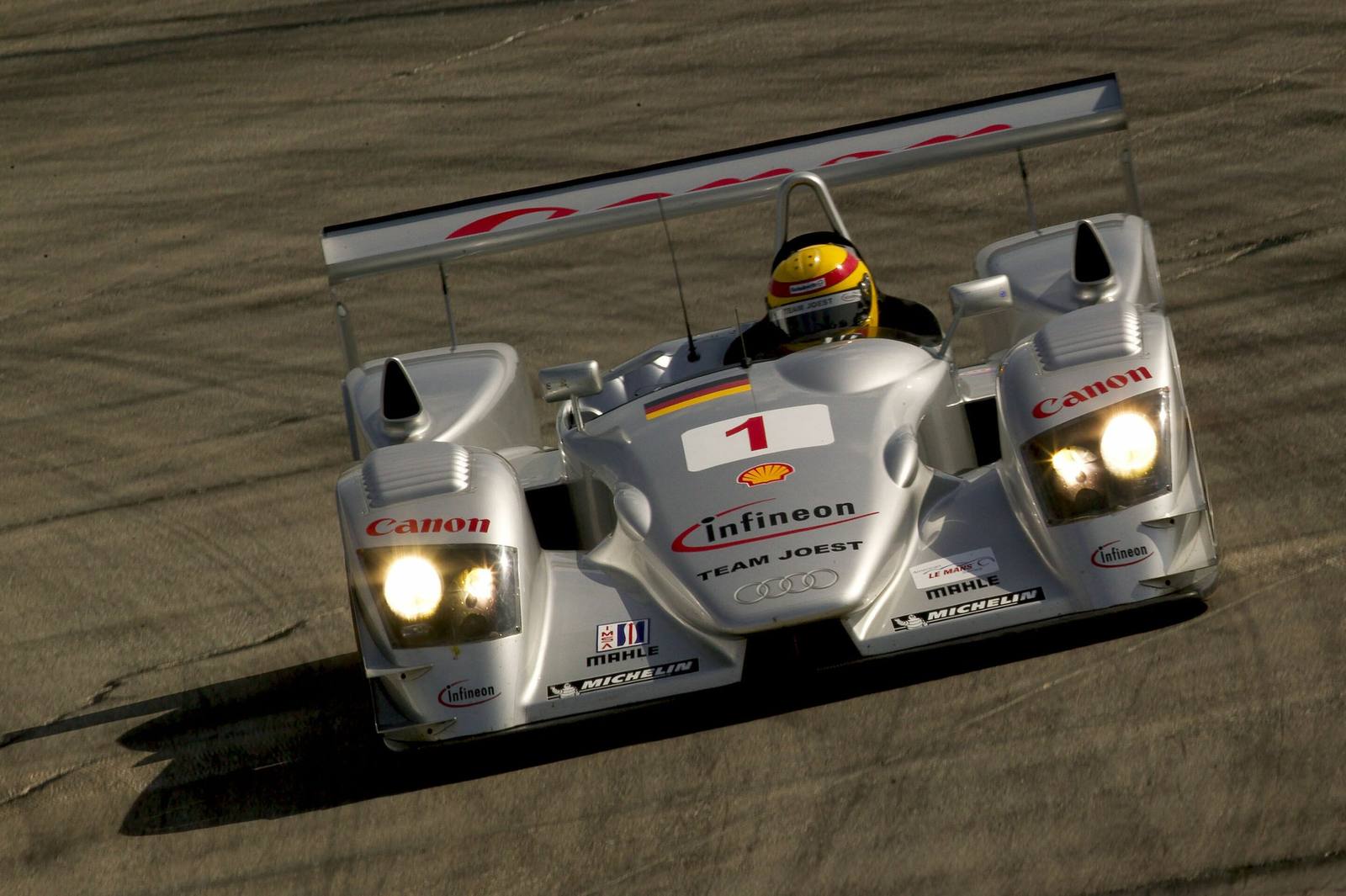 R8 (LMP) 2003