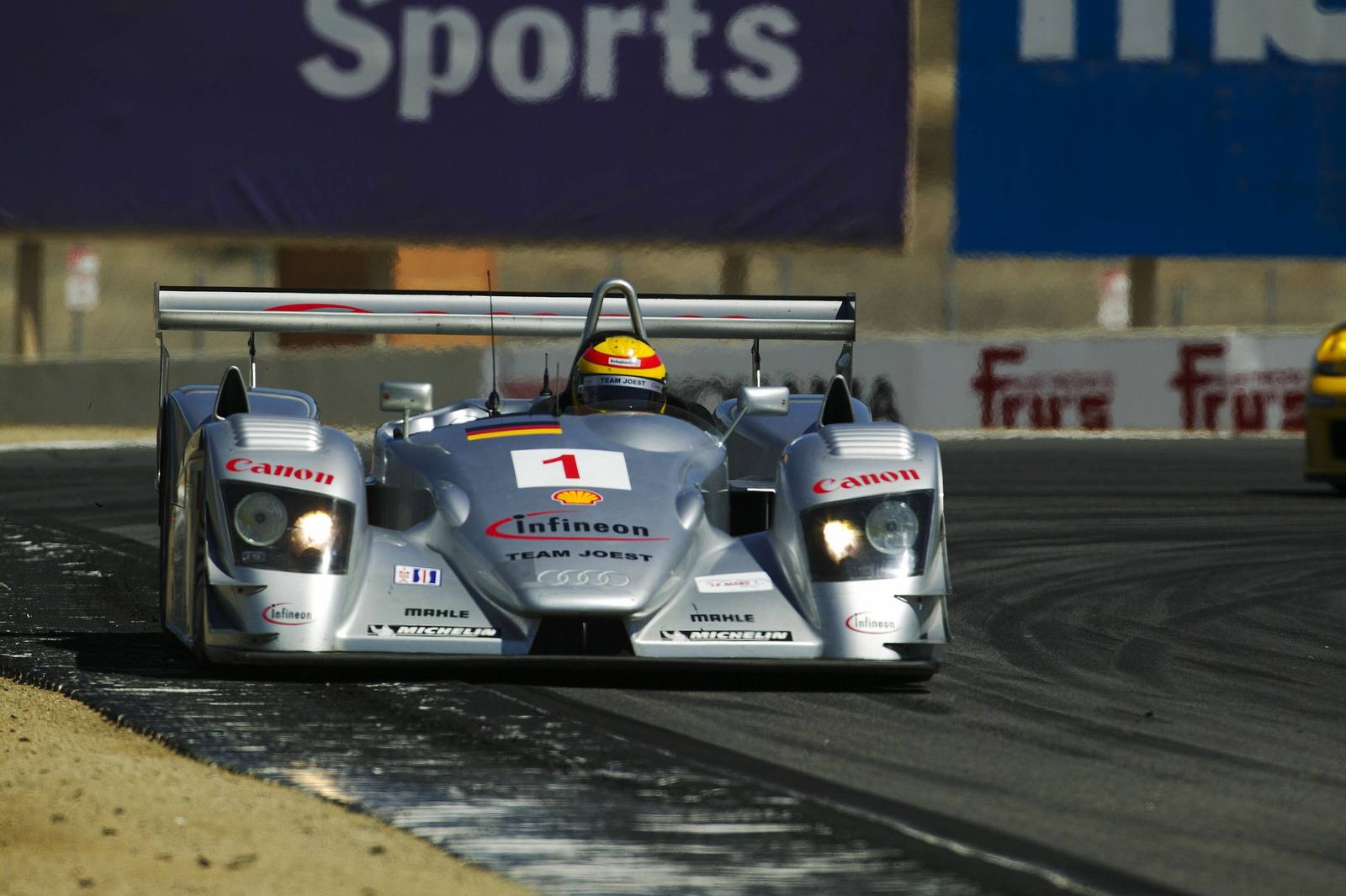 R8 (LMP) 2003