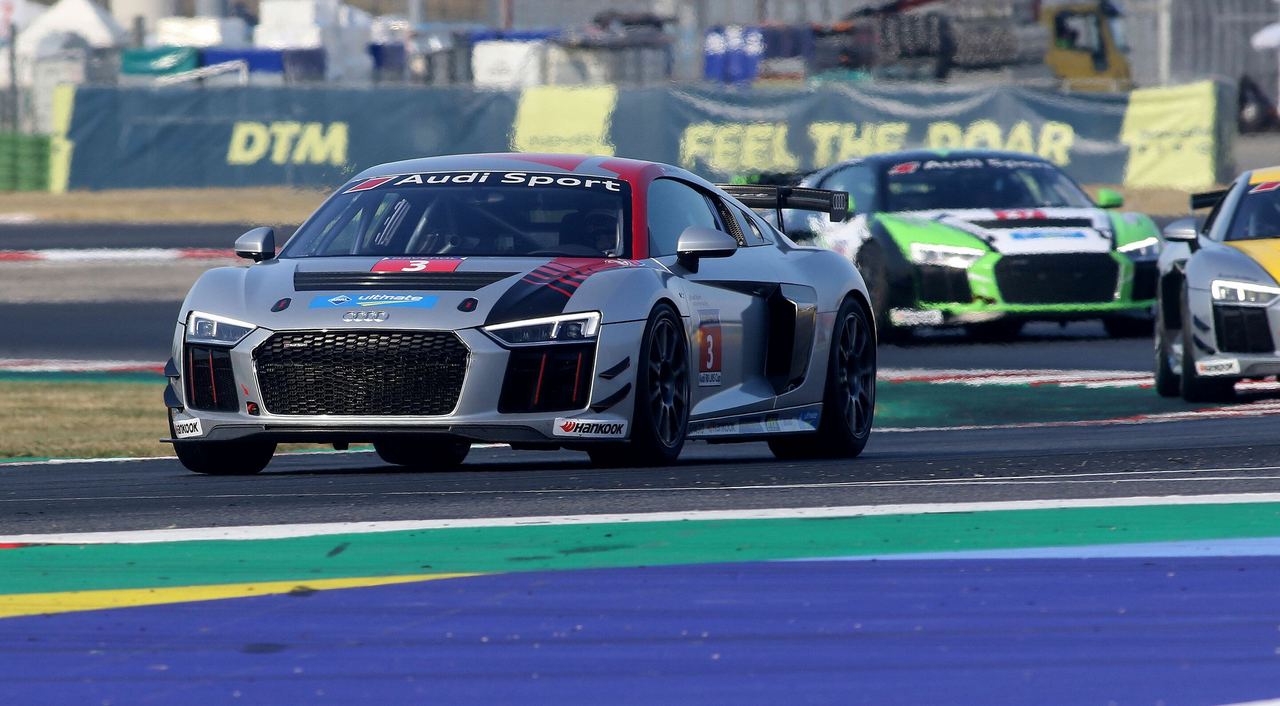 R8 LMS GT4