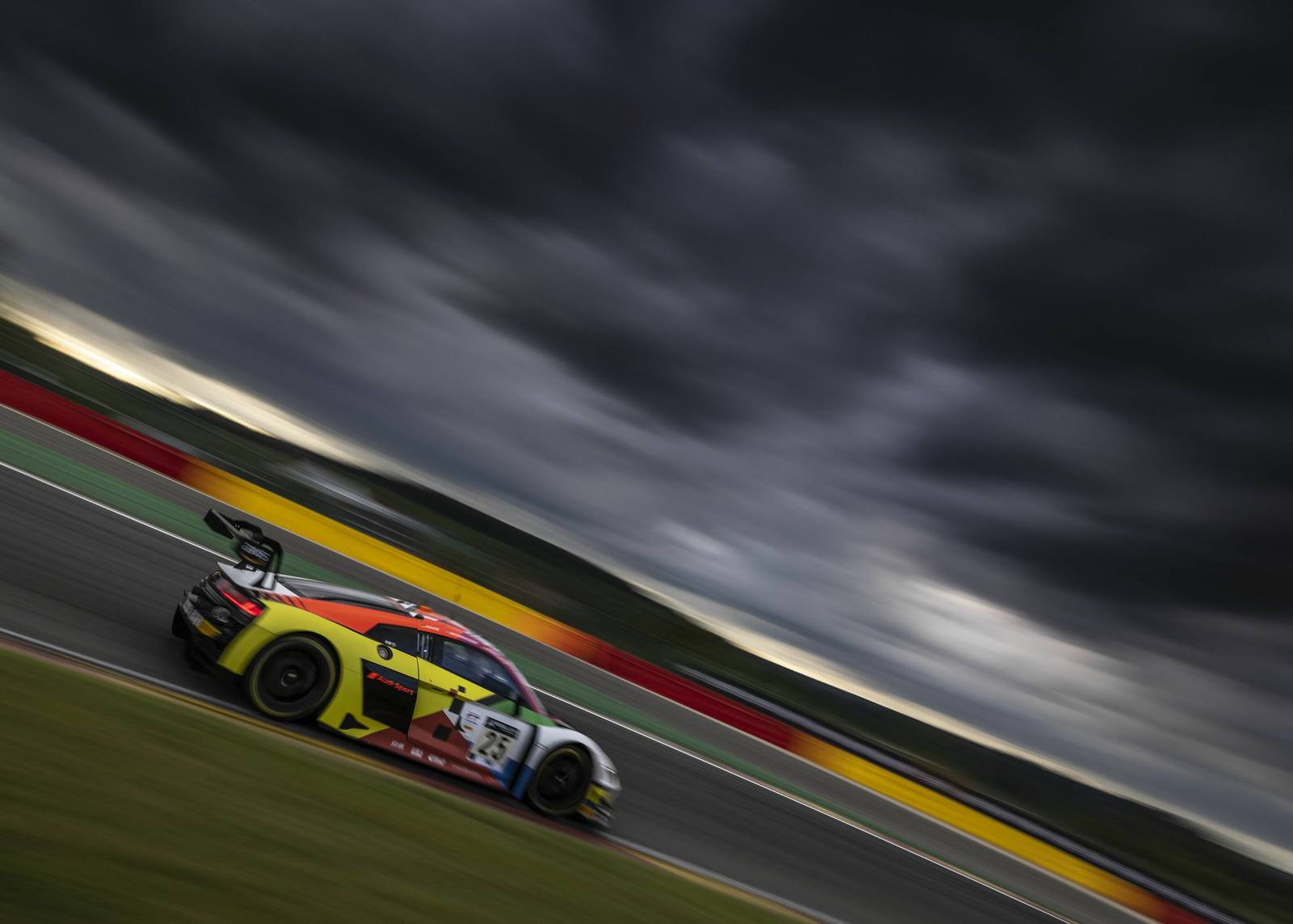 R8 LMS GT3 evo