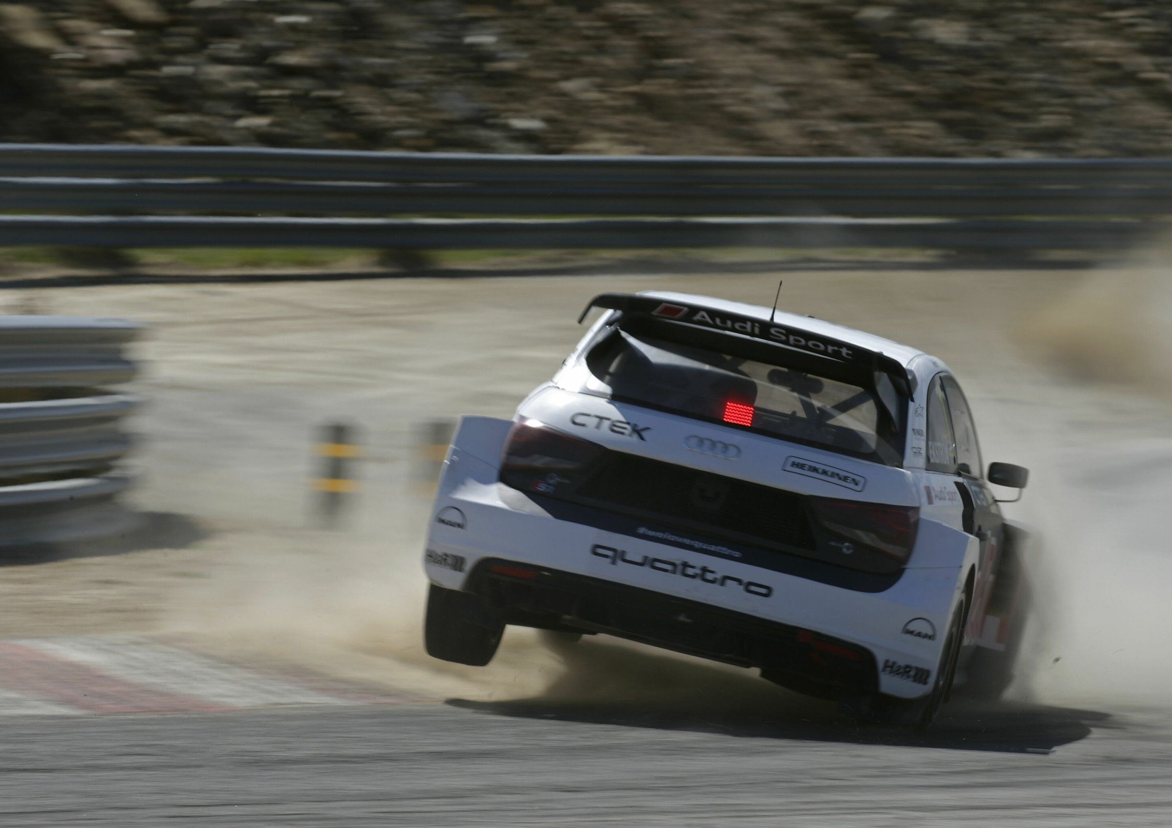 S1 EKS RX quattro