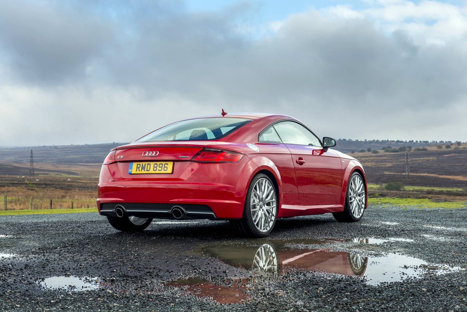 TT Coupe 1.8 TFSI 1st edition (Japan)