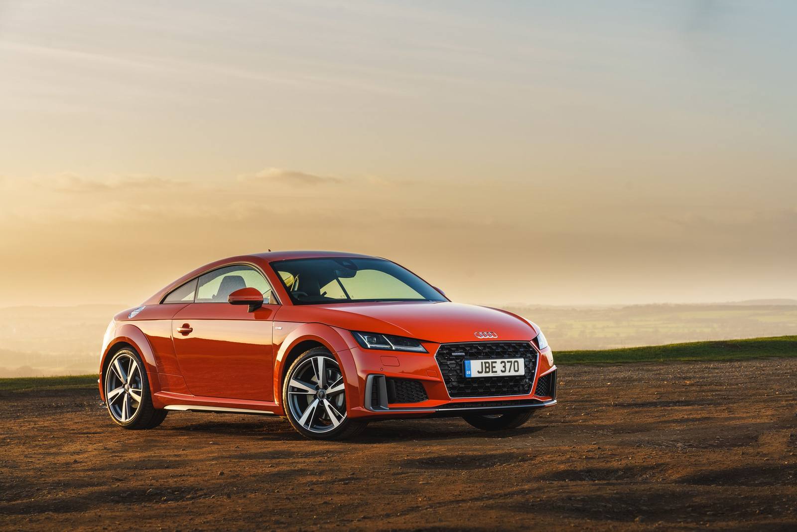 TT Coupe 45 TFSI quattro S line competition