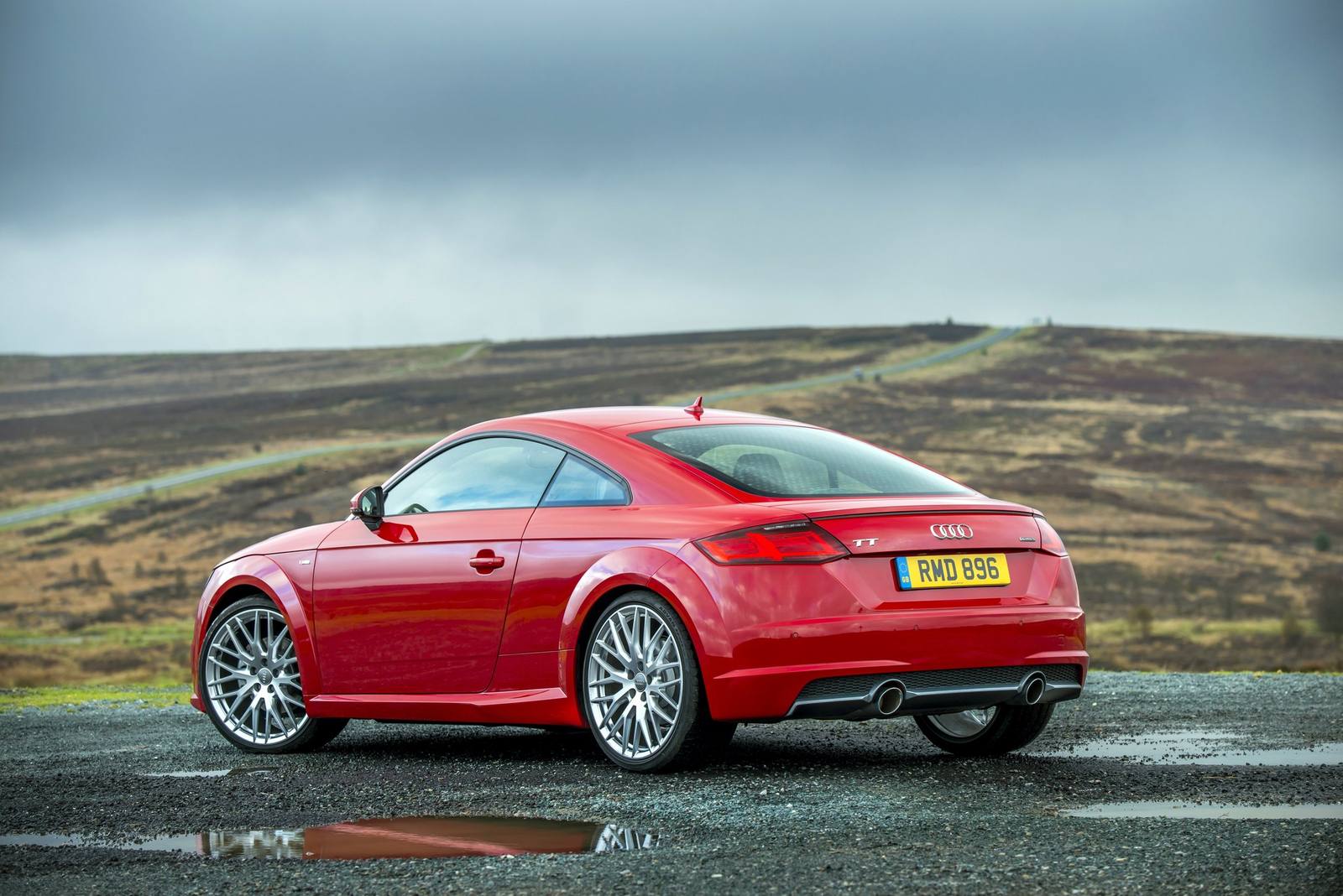 TT Coupe 1.8 TFSI 1st edition (Japan)