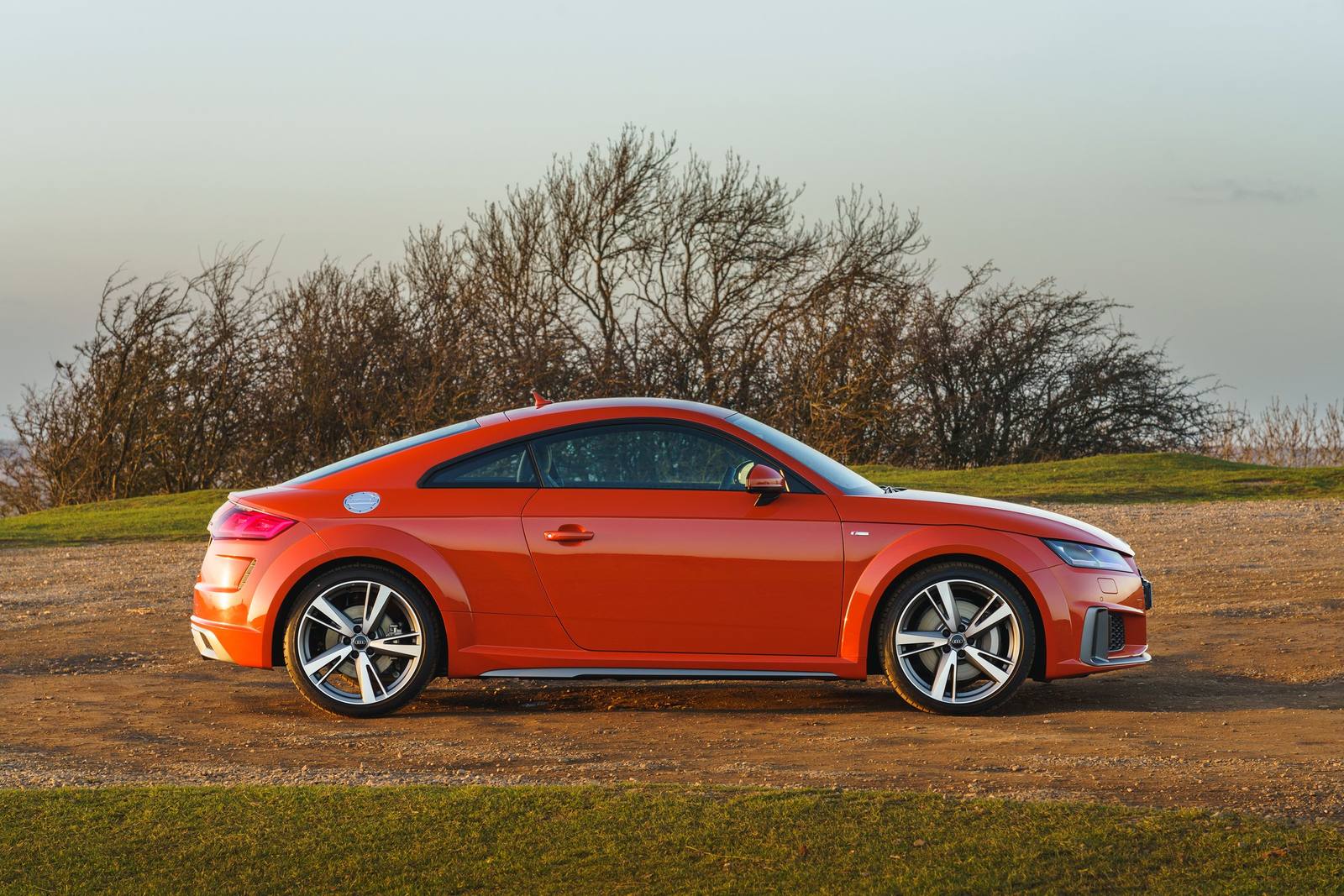 TT Coupe 45 TFSI quattro S line competition