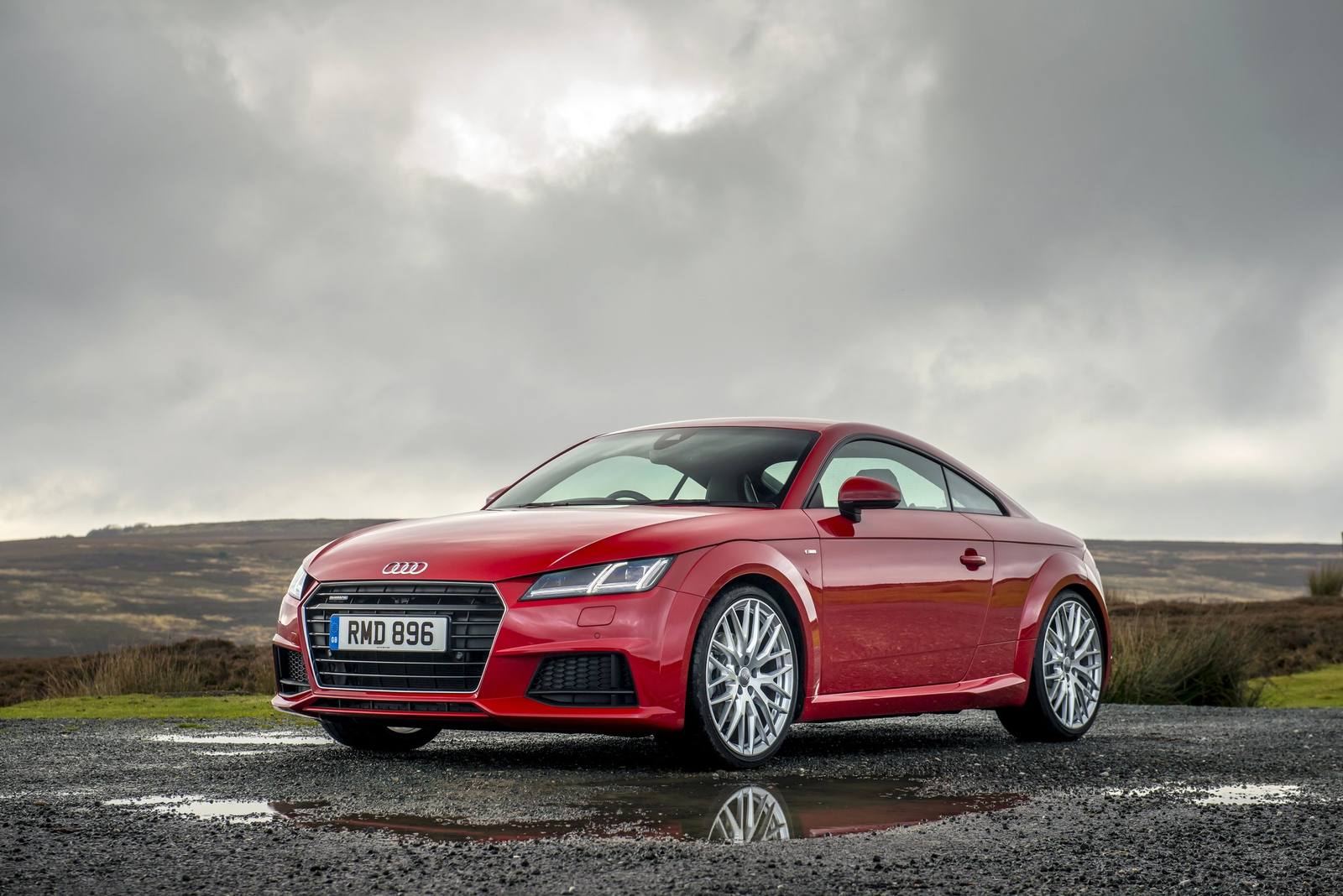 TT Coupe 1.8 TFSI 1st edition (Japan)
