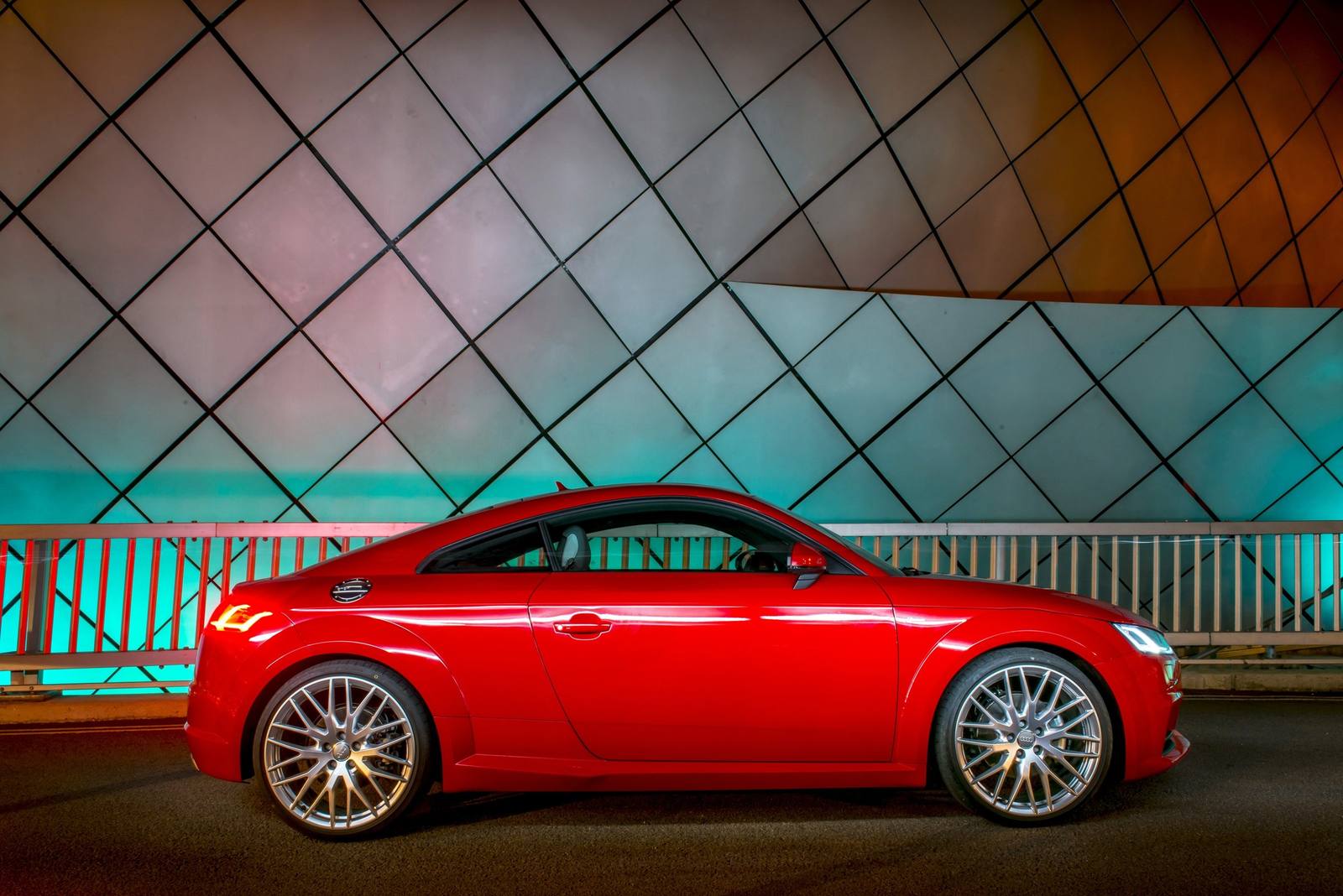 TT Coupe 1.8 TFSI 1st edition (Japan)