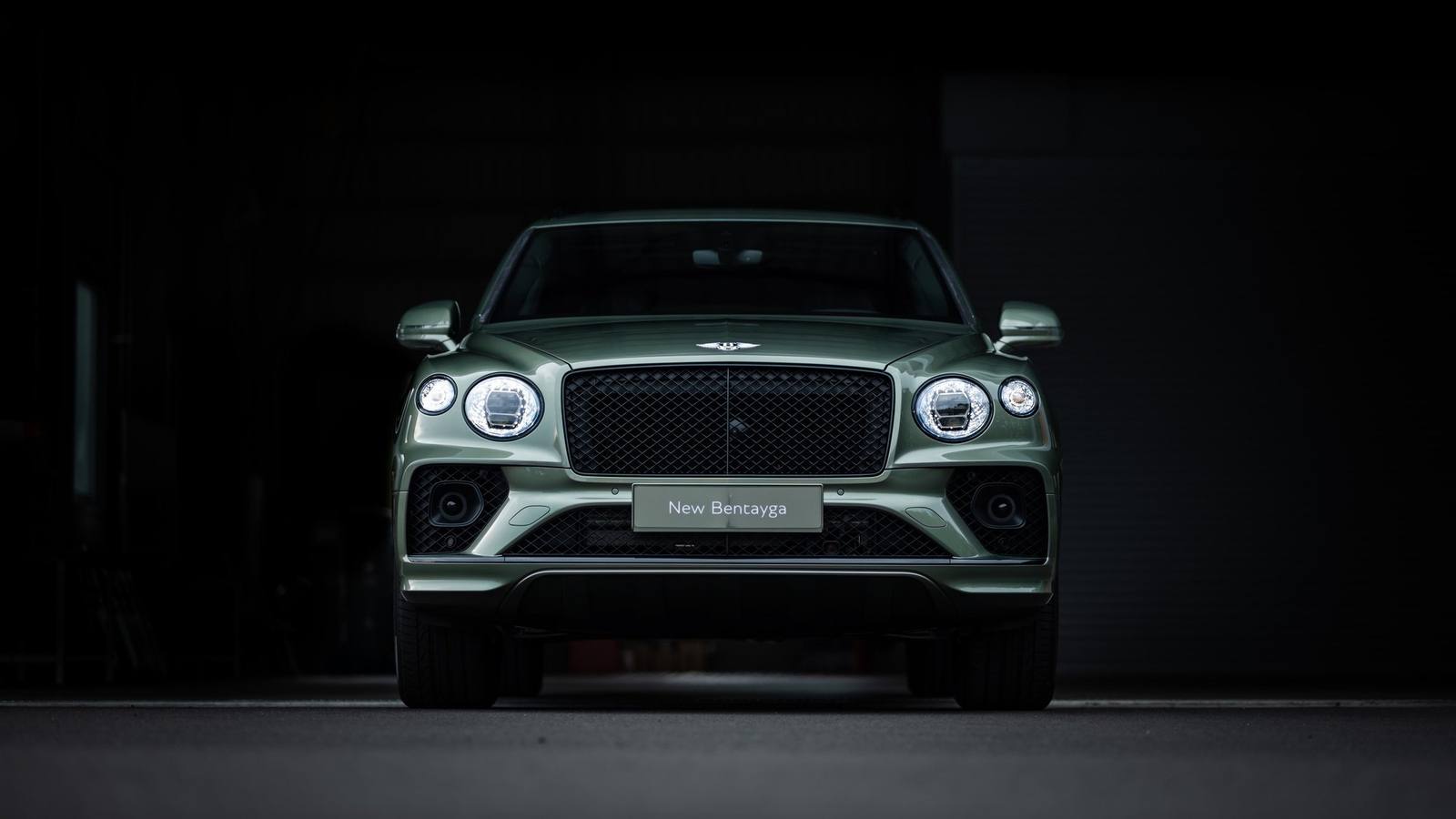 V8