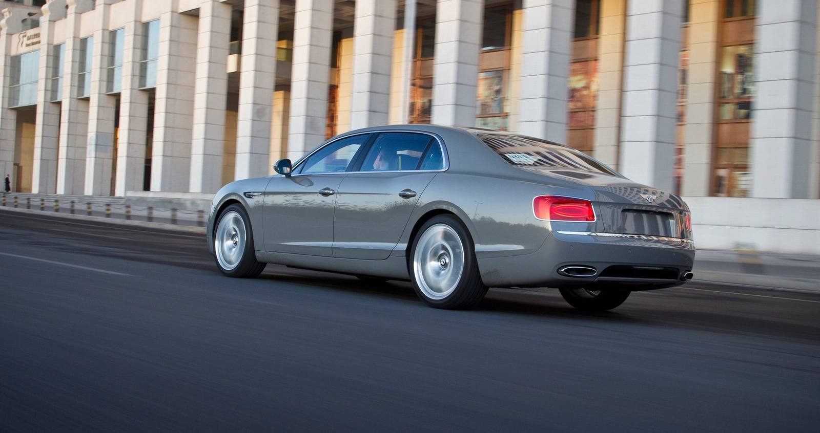 W12 (2013)