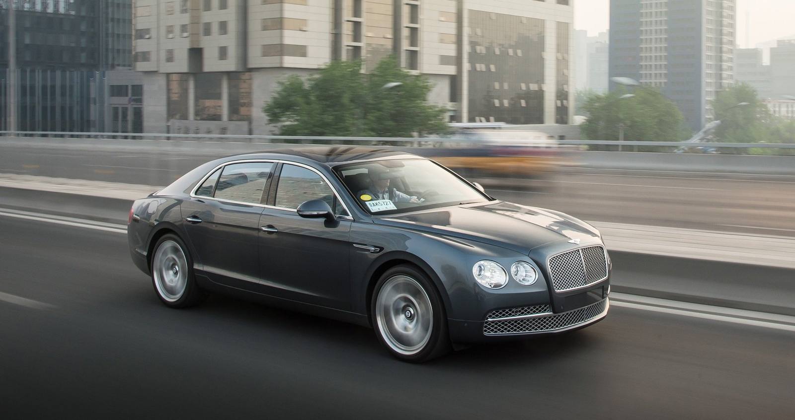 W12 (2013)