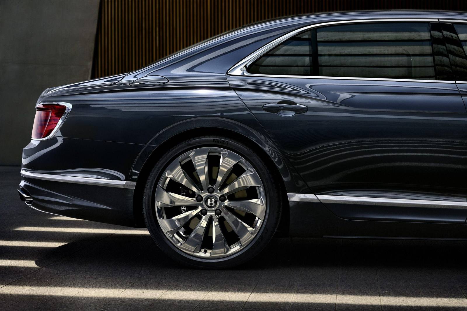 W12 (Gen 2)