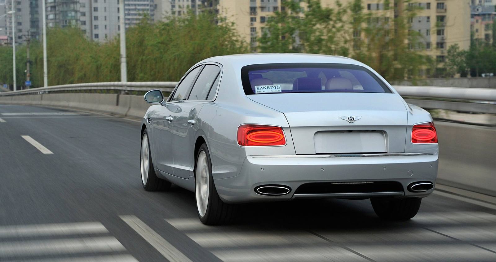 W12 (2013)