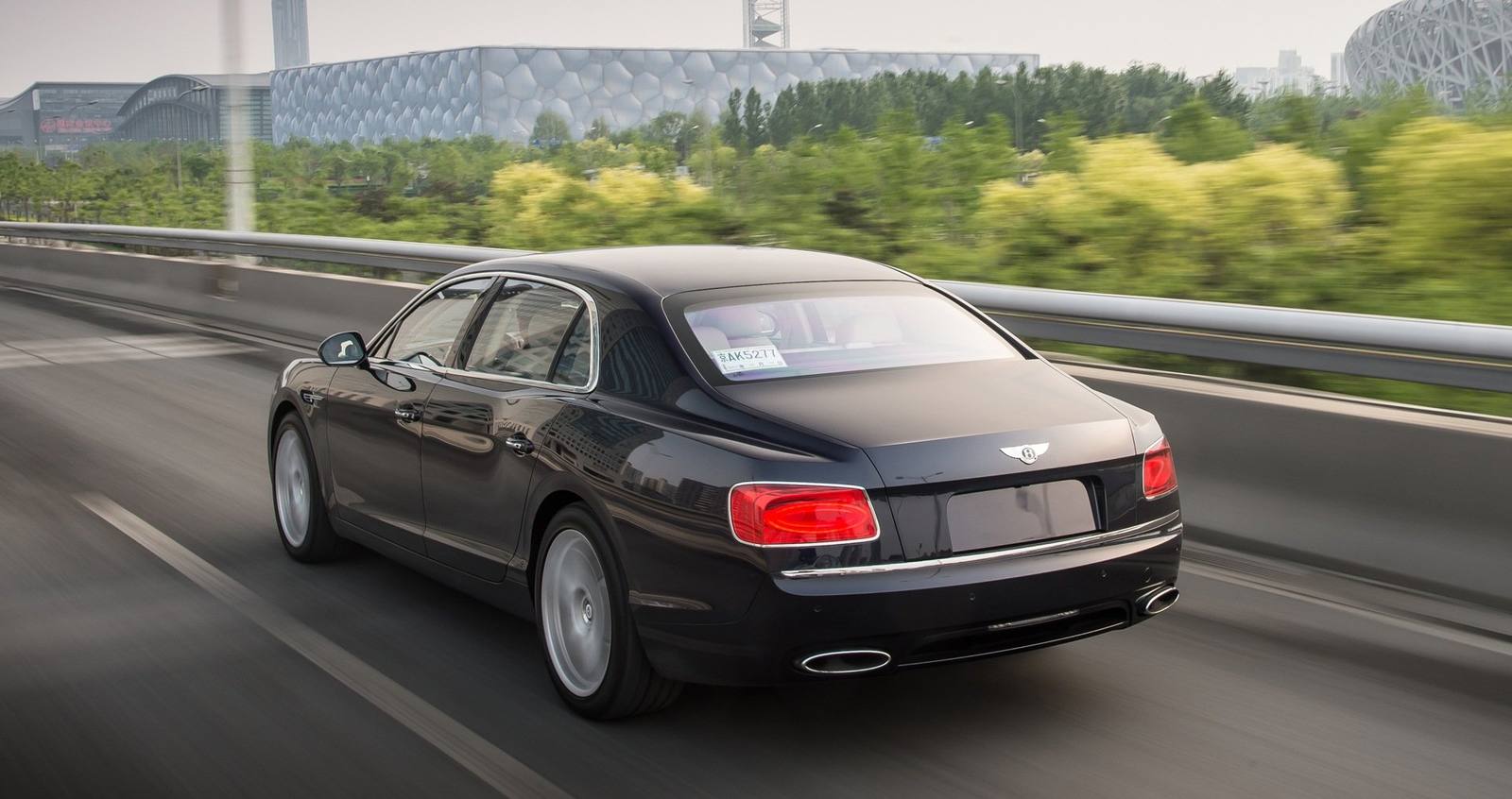 W12 (2013)