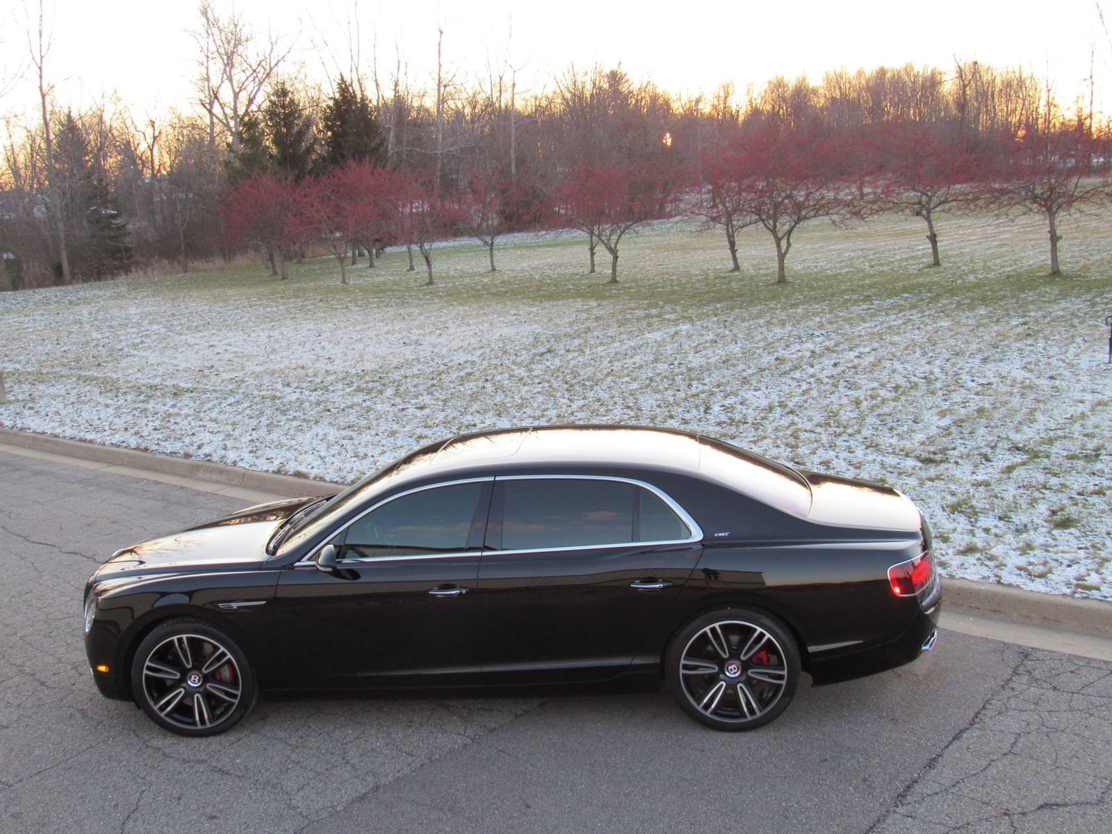 V8 S (2016)