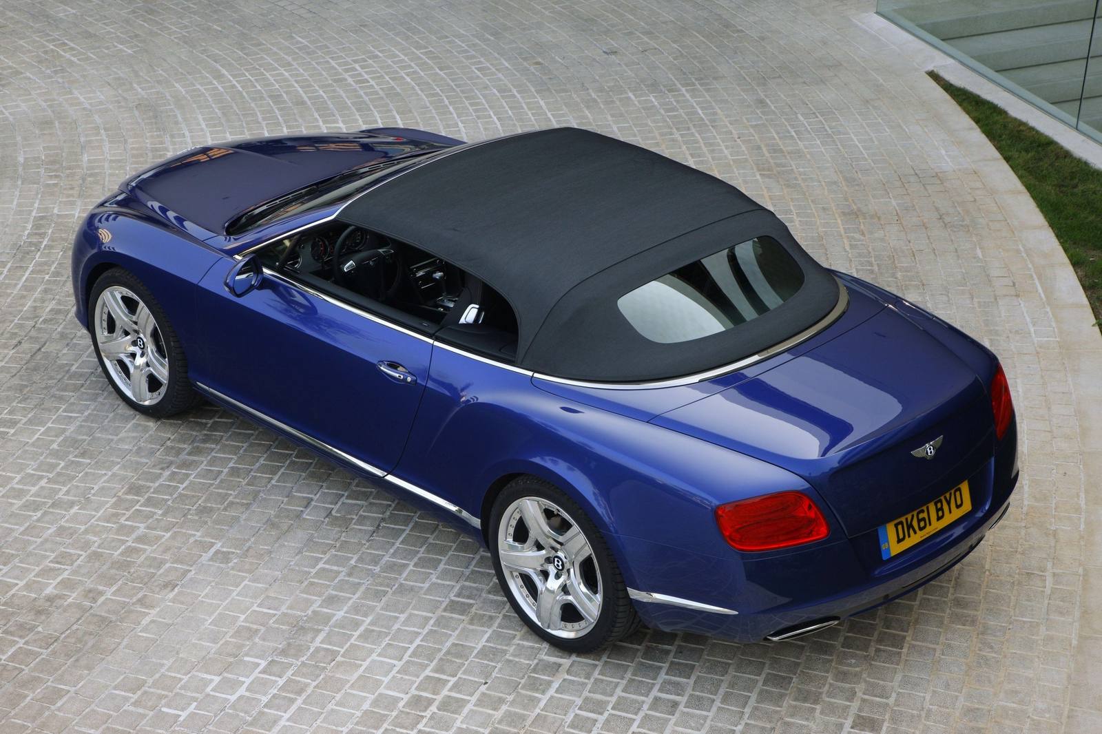 GTC W12 575 PS (Gen 2)