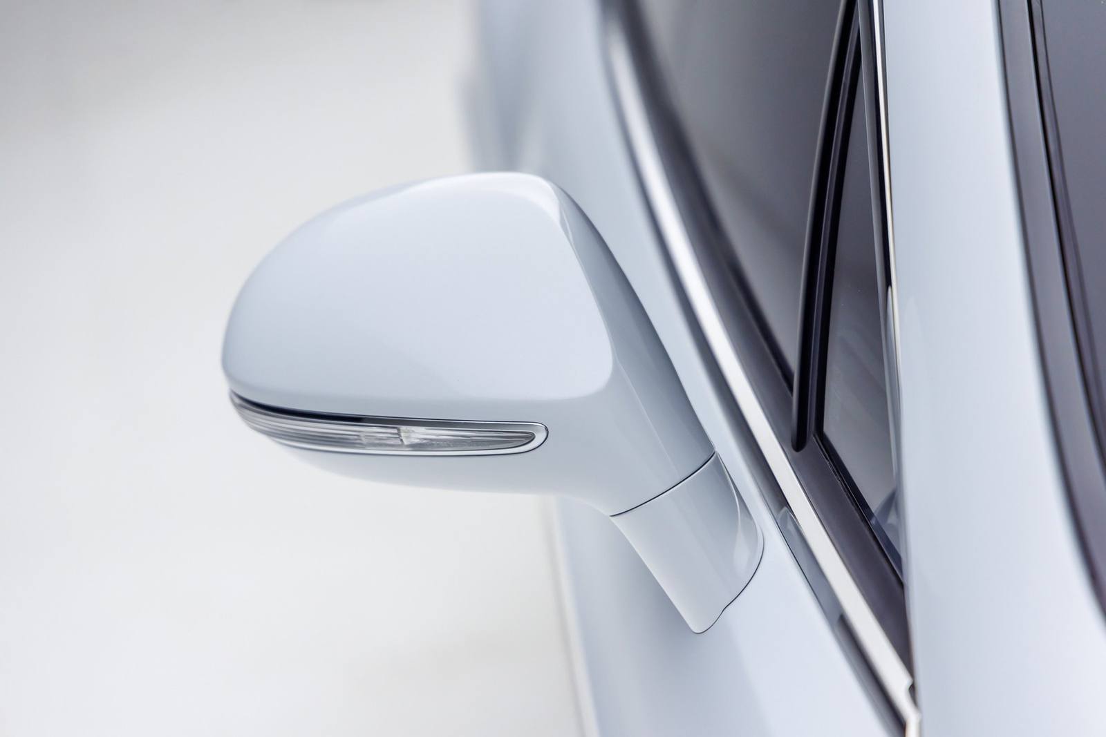 W12 (Gen 1)