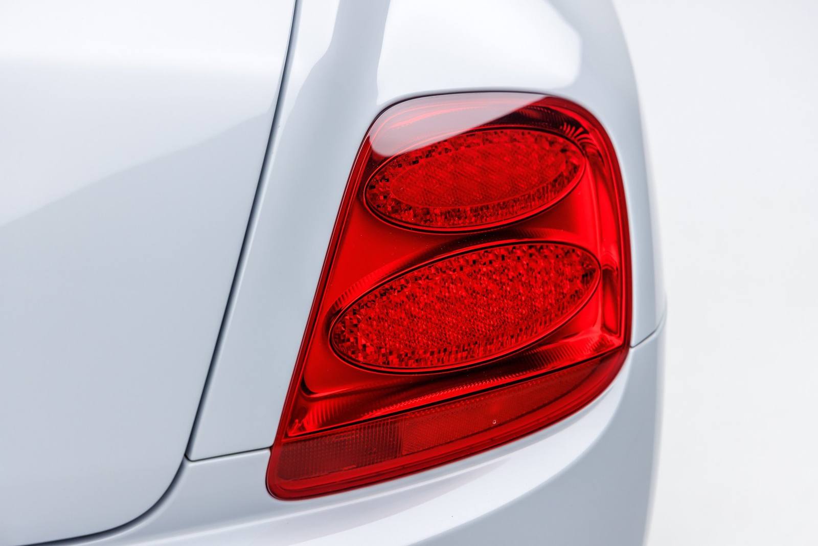 W12 (Gen 1)