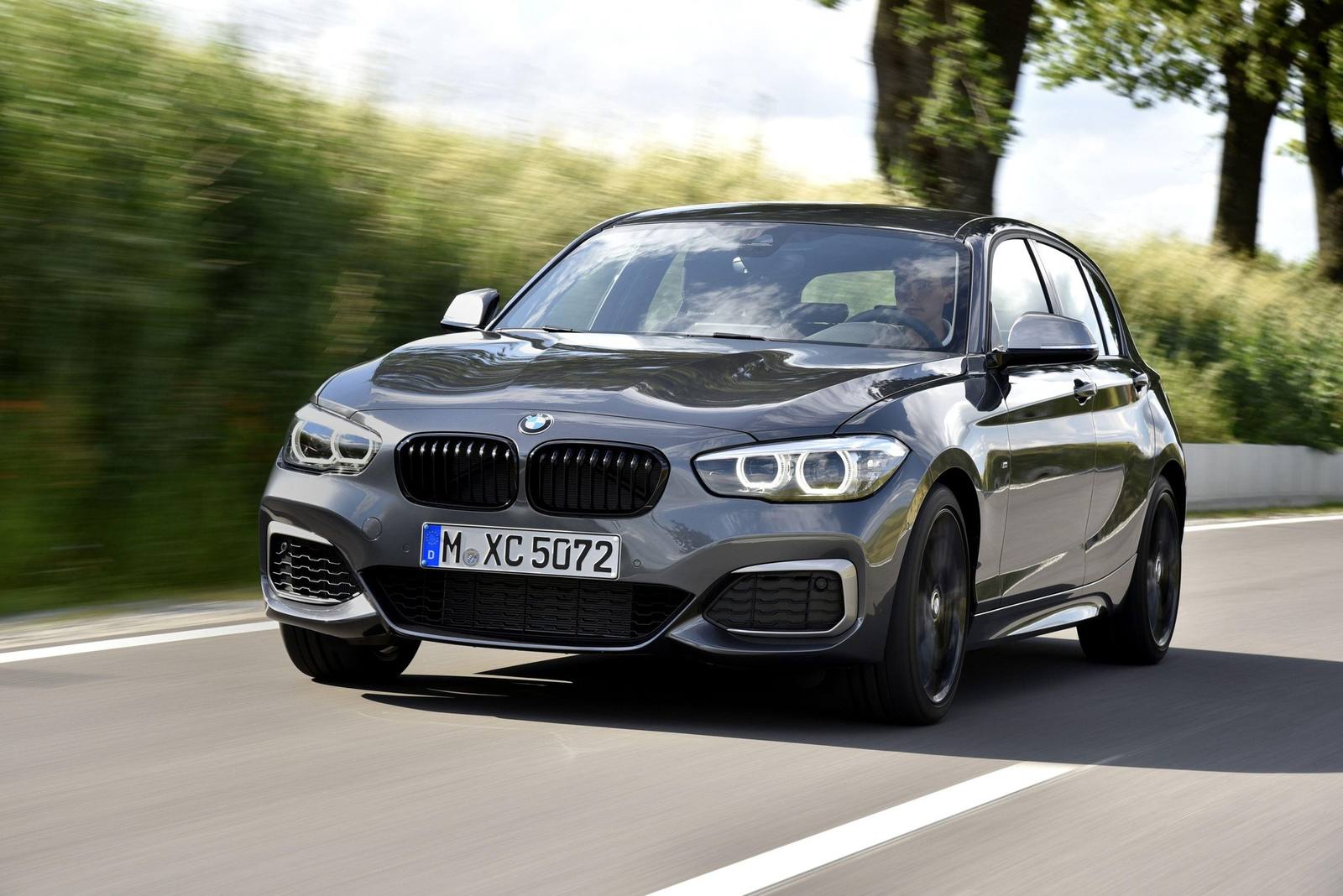 M140i