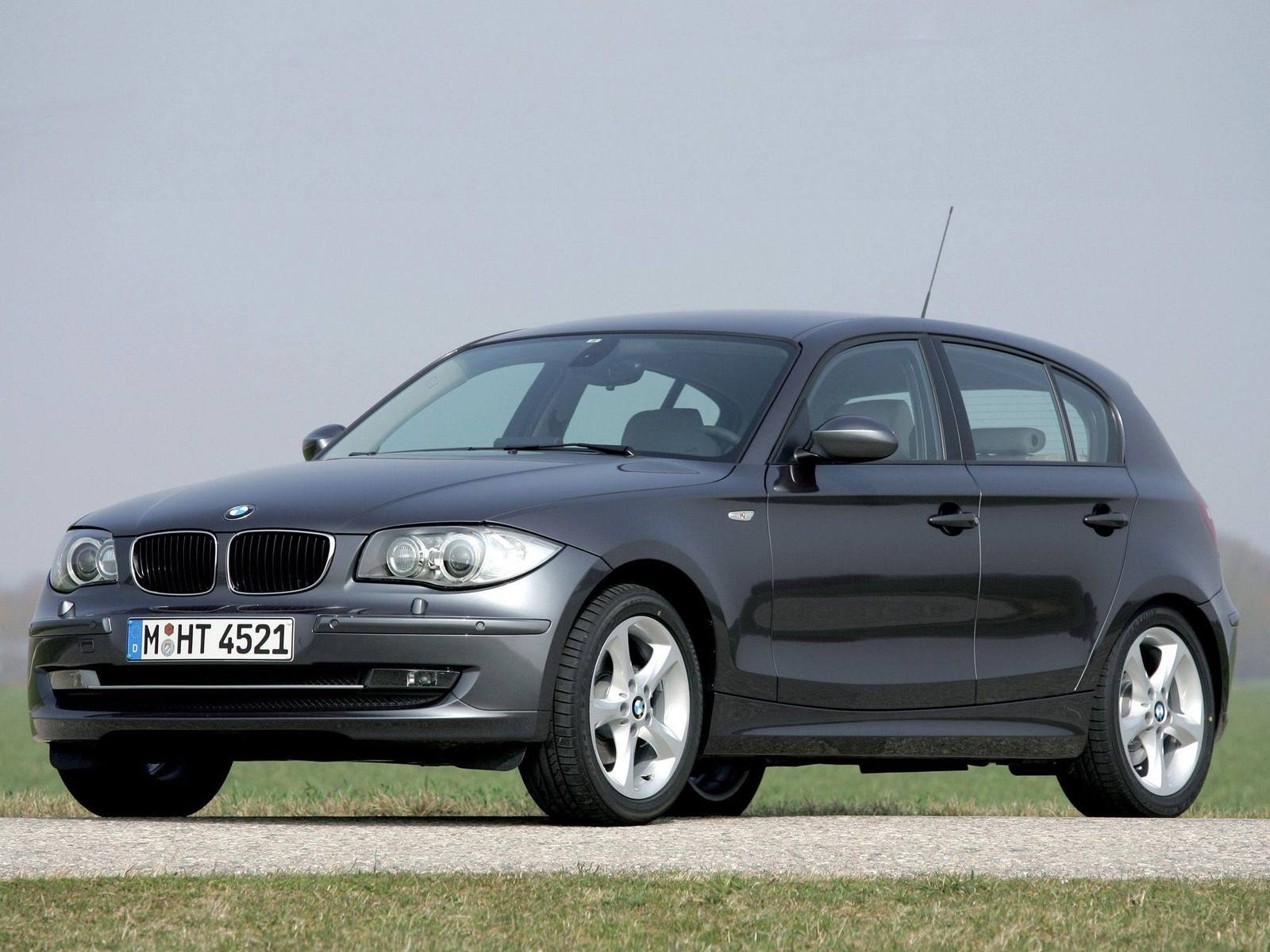 130i