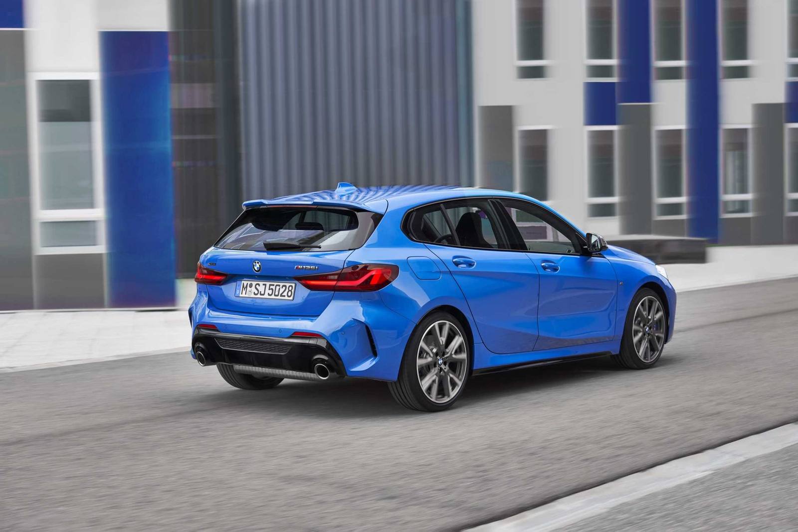 M135i xDrive