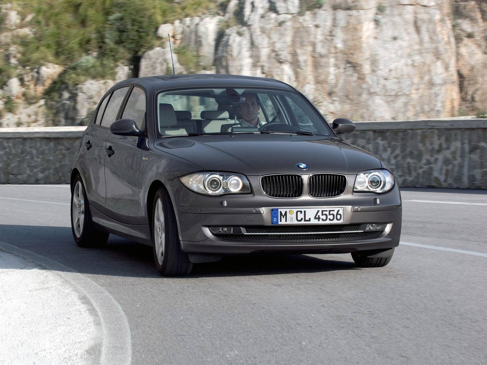 130i