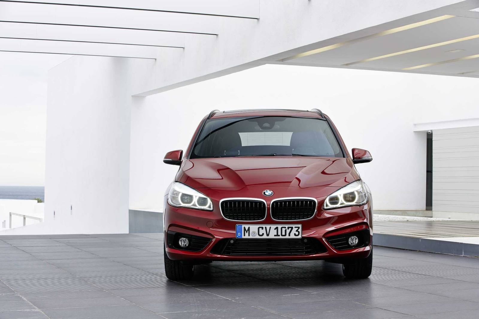 220i