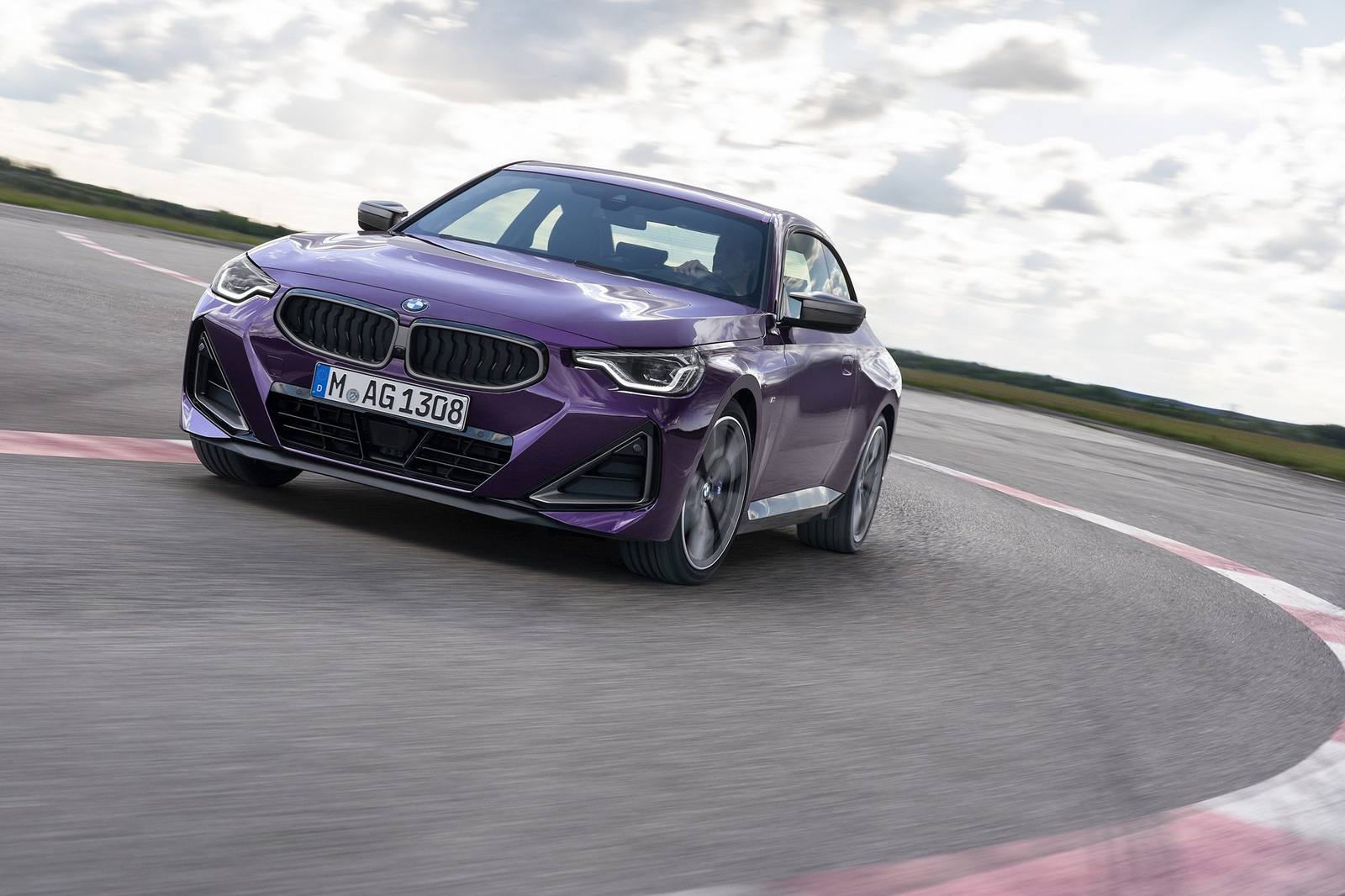 M240i xDrive