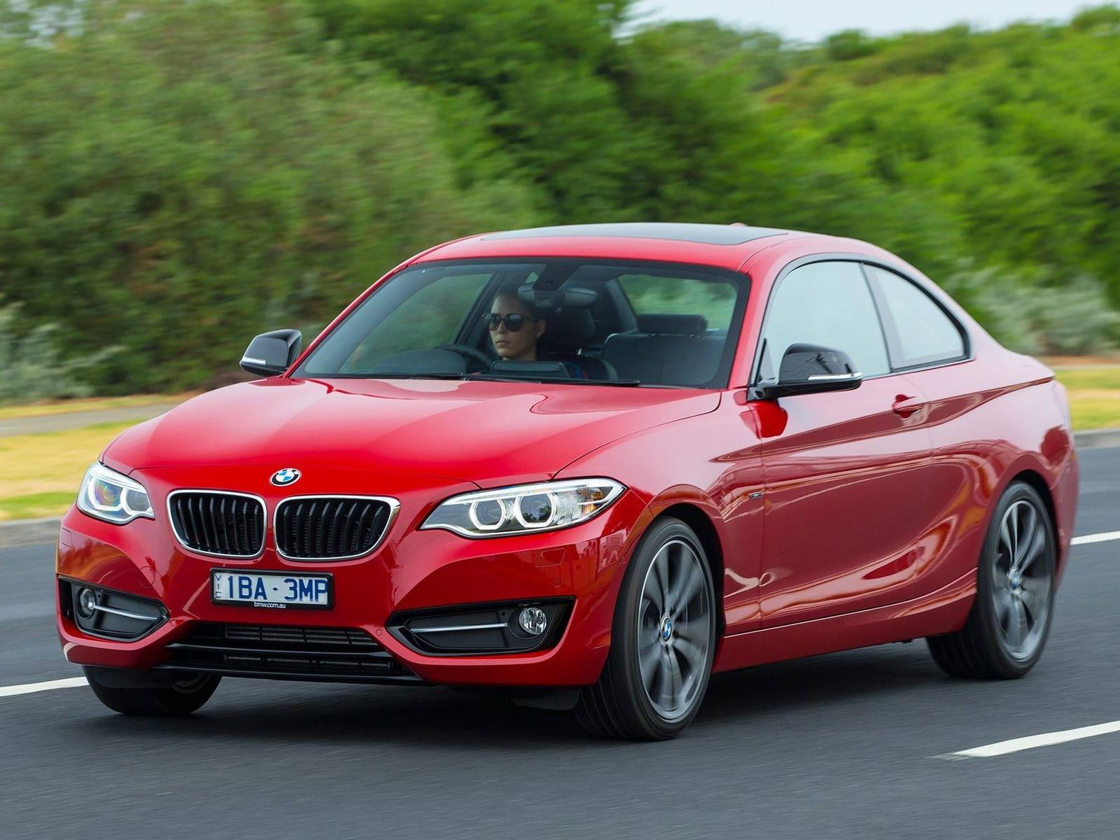 220i