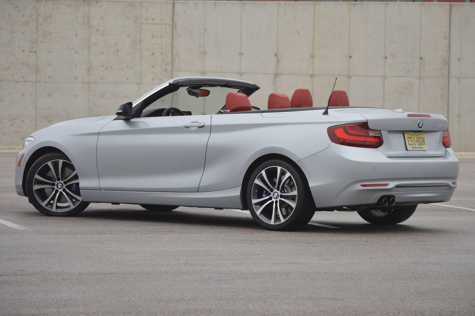 228i