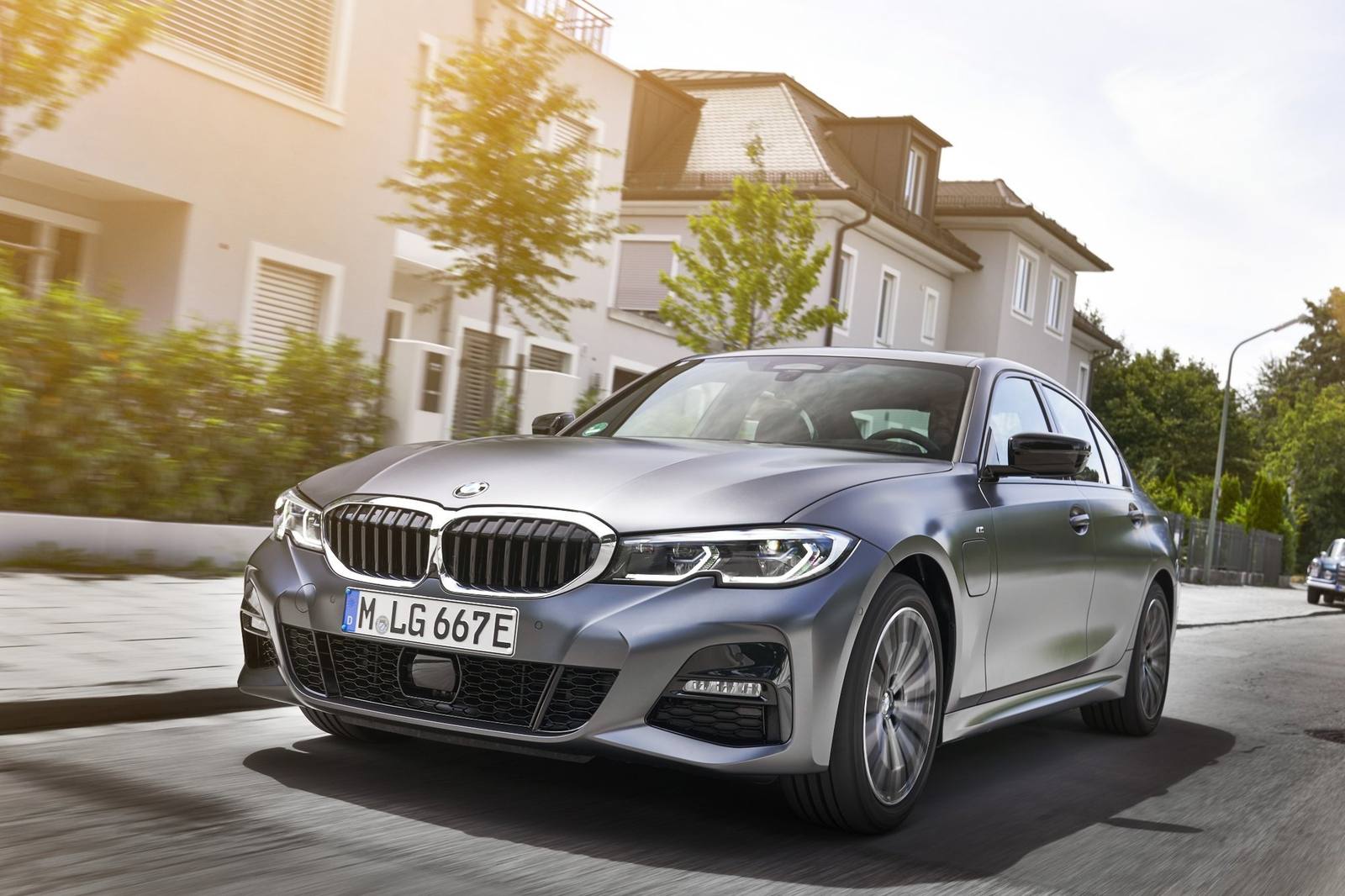 330e