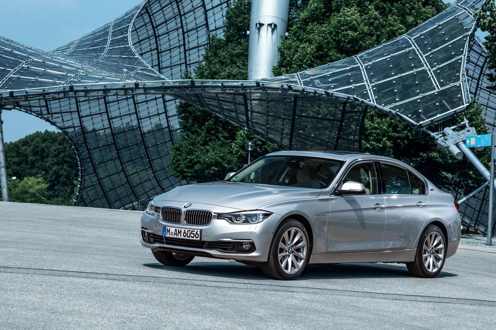 330e
