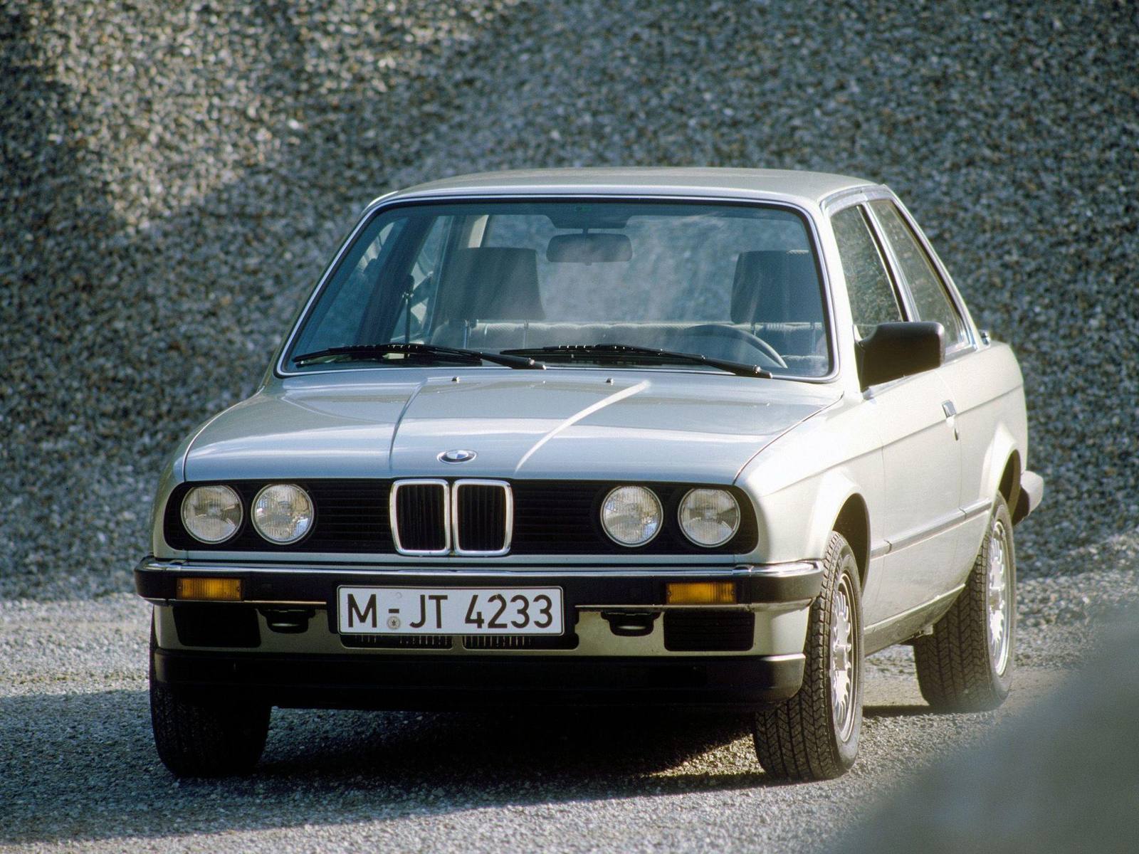 318i