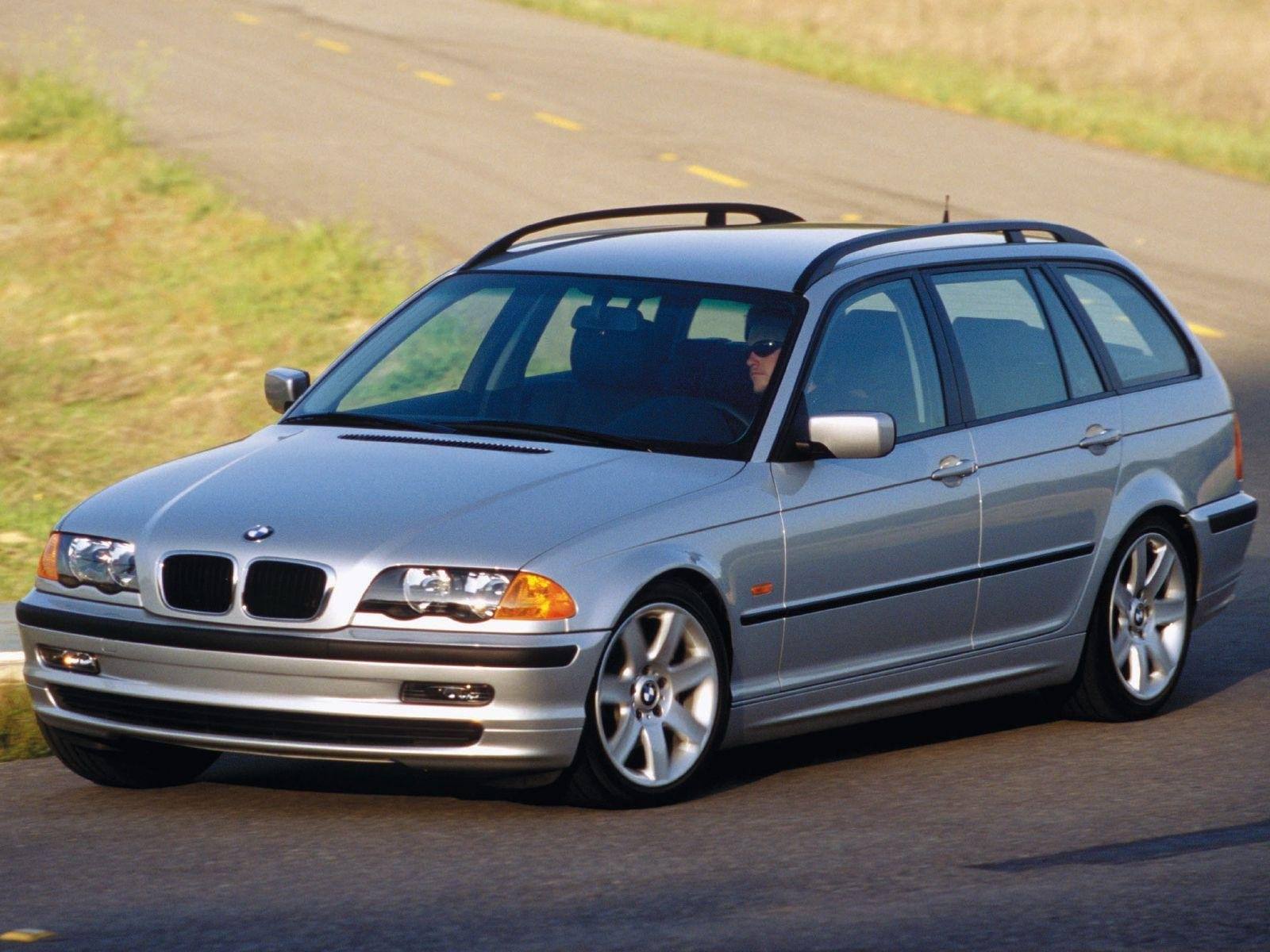 330i Touring