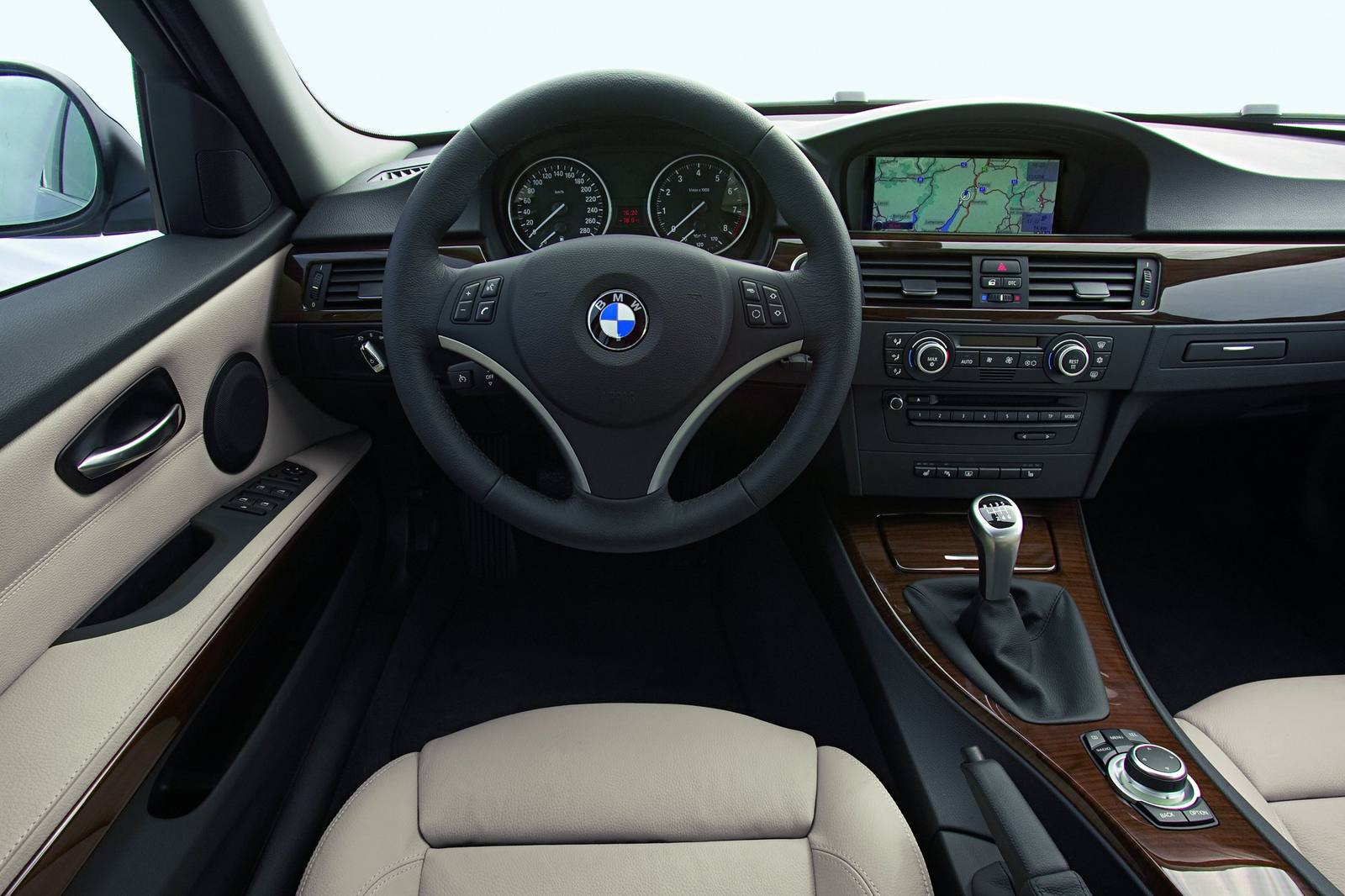 335i