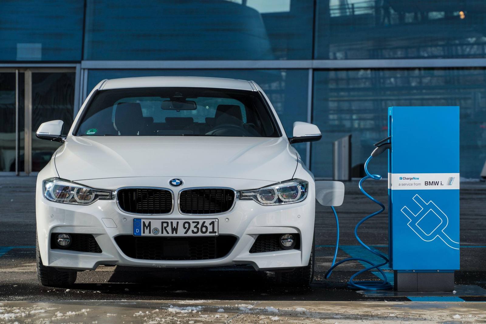 330e