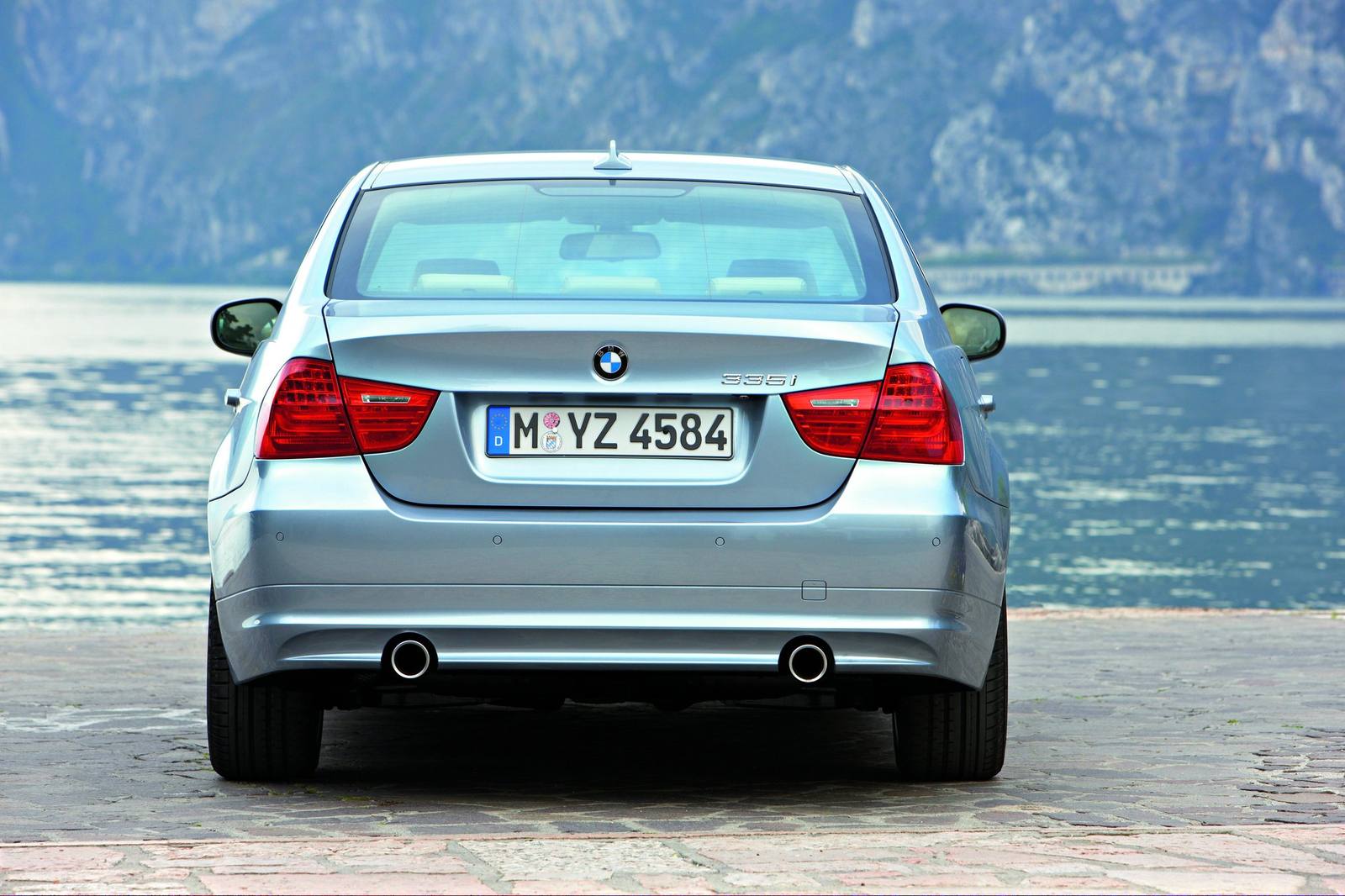 335i