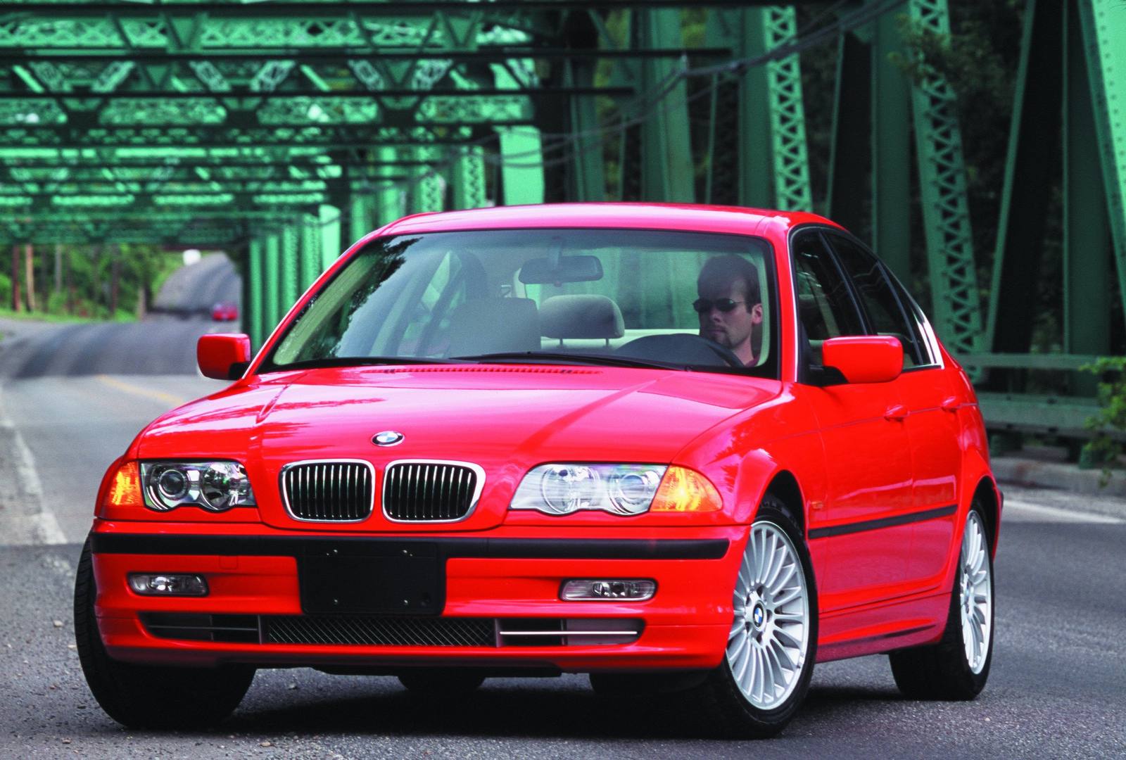 330i